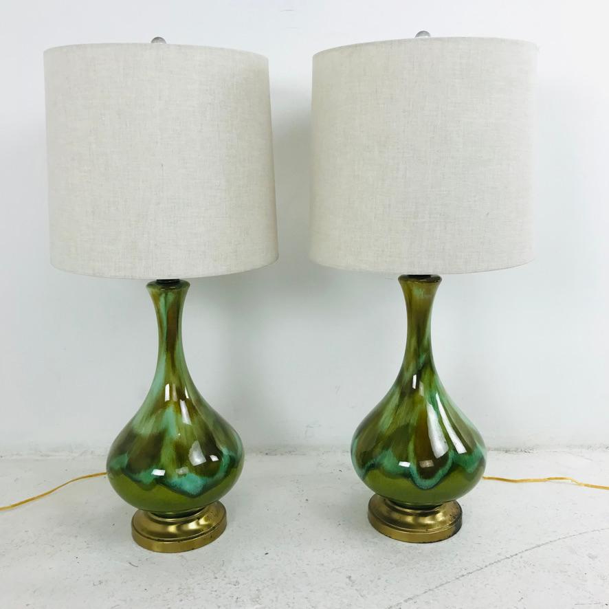 Pair of Green Teardrop Porcelain Lamps 1