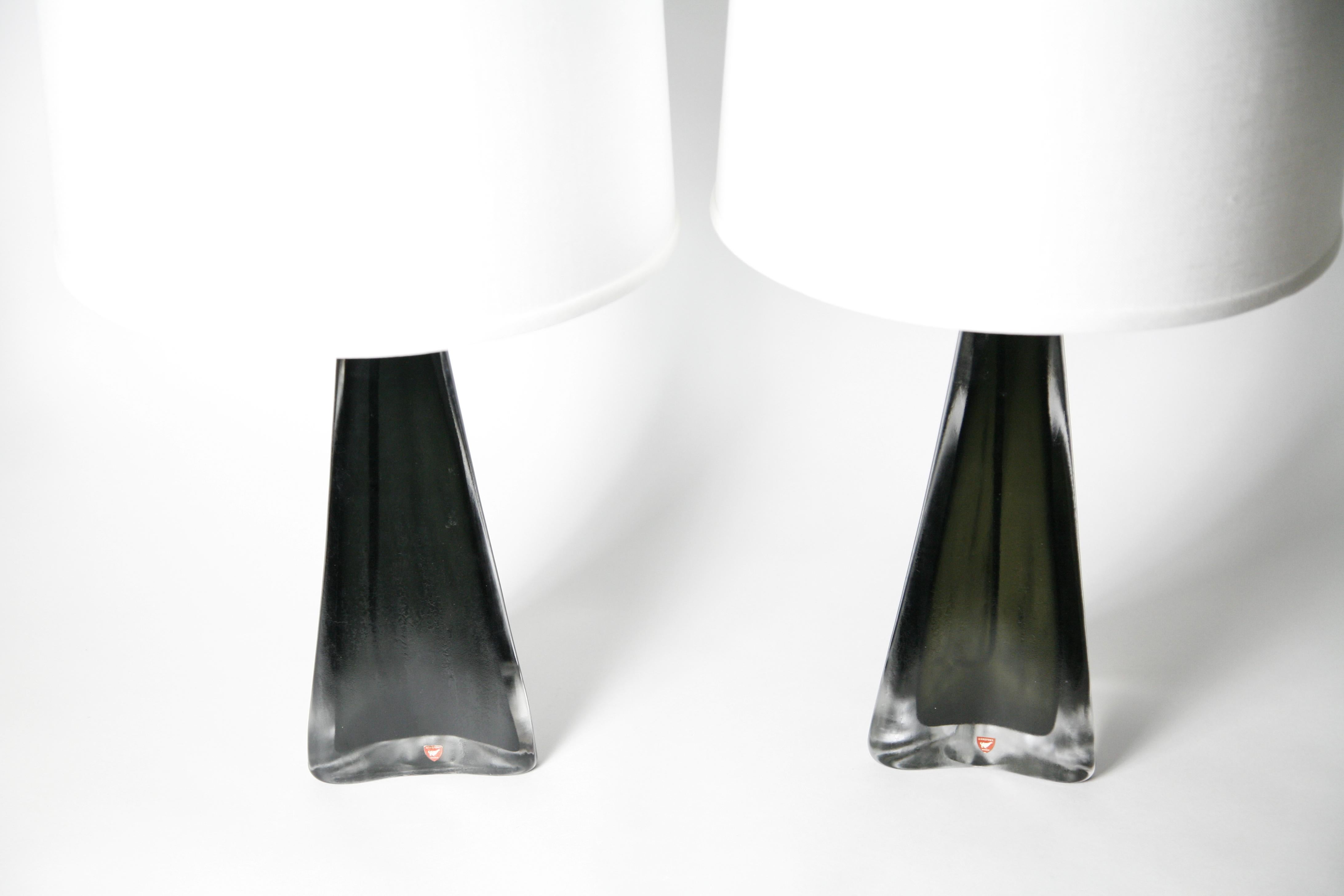 Pair of Green Triangular frosted Orrefors Lamp, Sweden, 1960 2