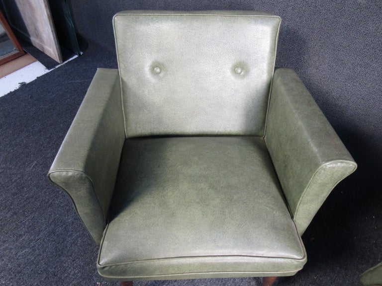 Pair of Green Tufted Chairs For Sale at 1stDibs