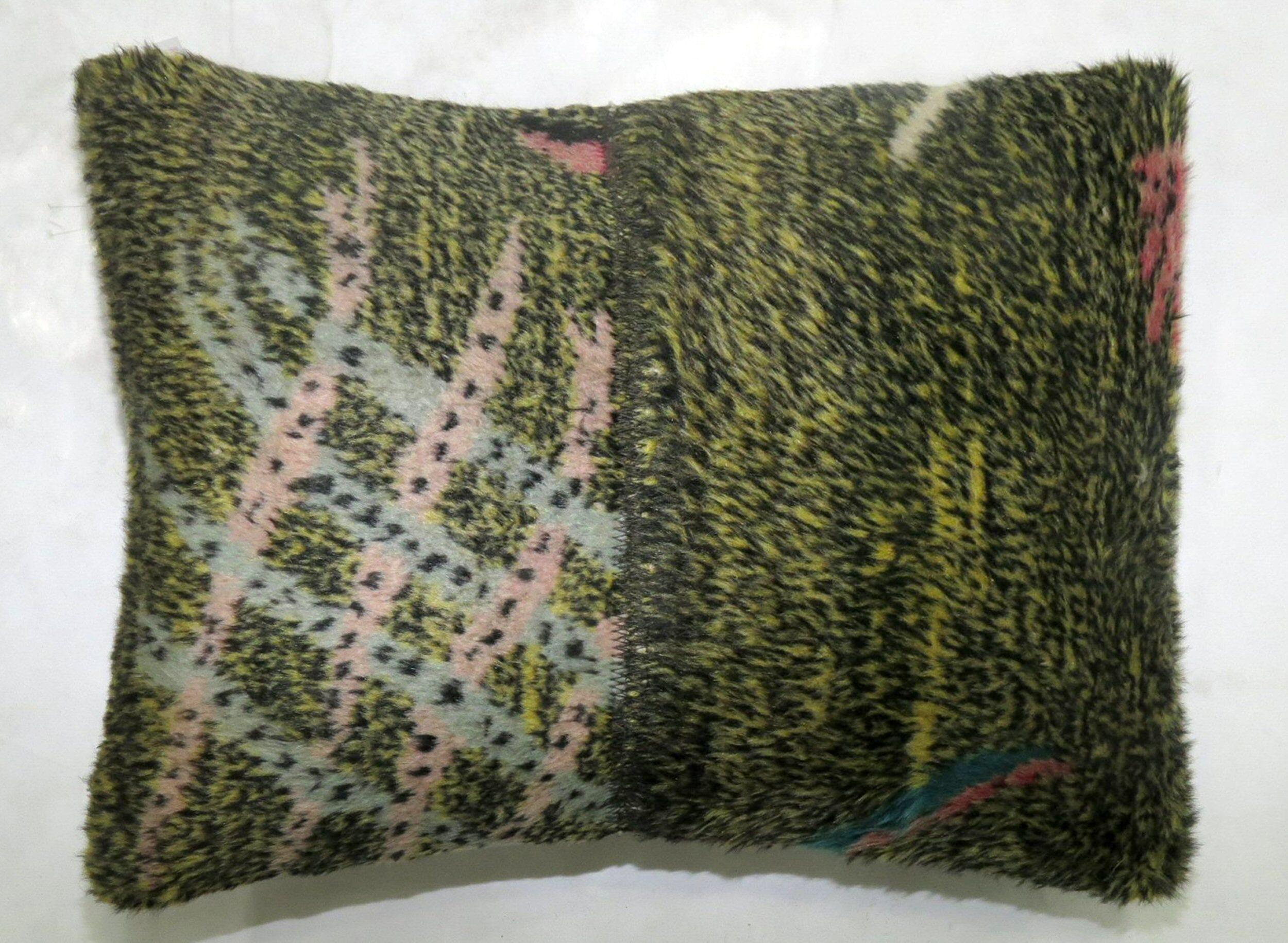 Pair of Green Turkish Deco Pillows In Good Condition In New York, NY