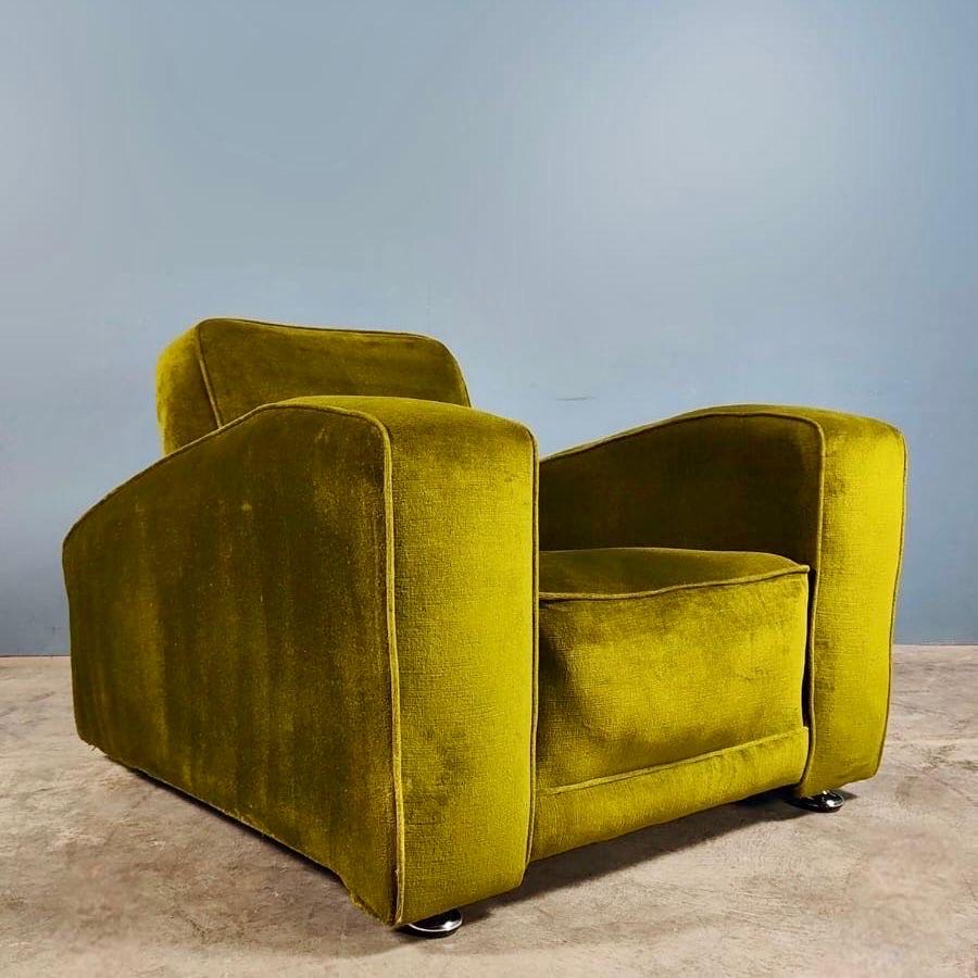 Pair Of Green Velvet Art Deco Lounge Club Chairs Mid Century Vintage Retro MCM In Excellent Condition In Cambridge, GB