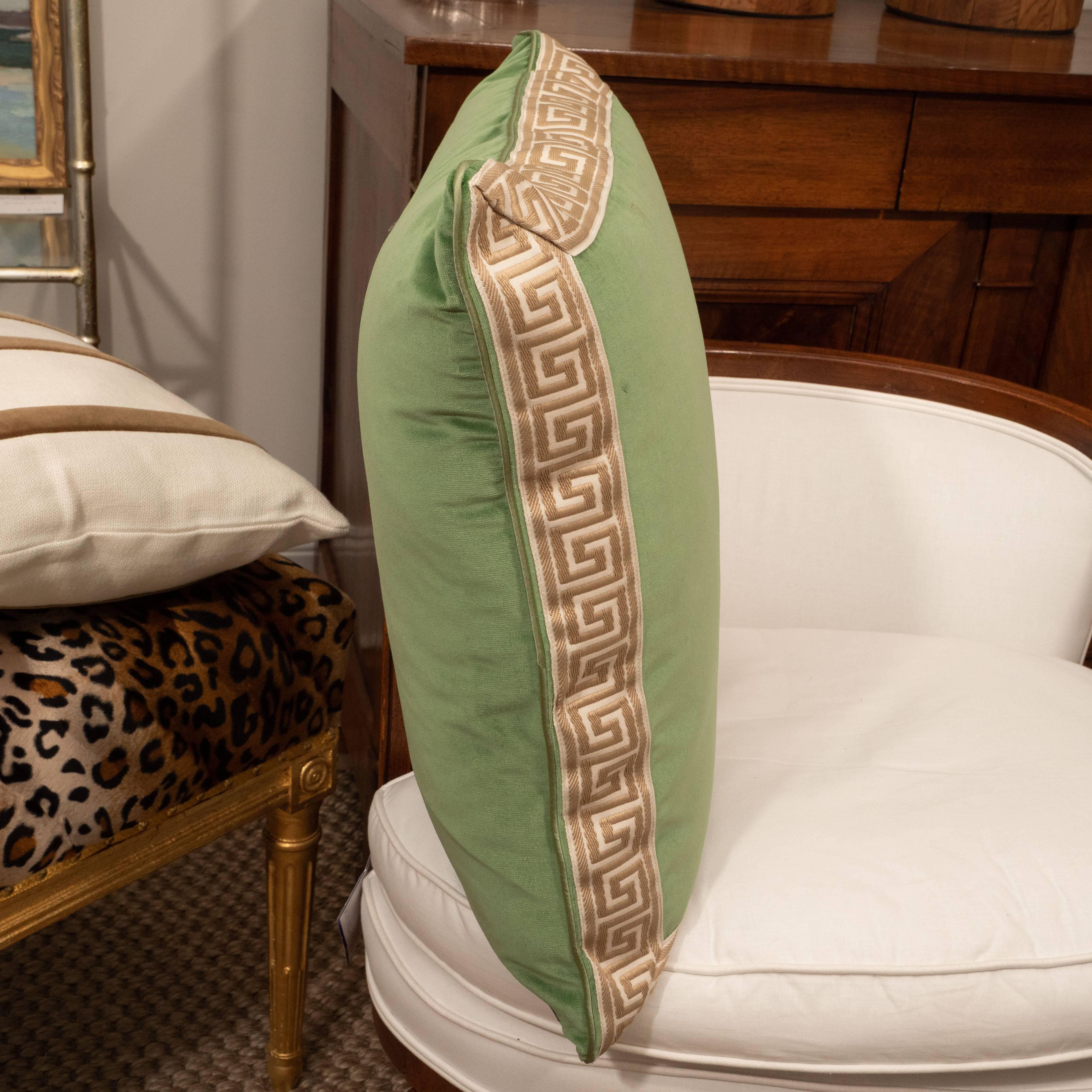 Pair of Green Velvet Pillows with Greek Key In Excellent Condition In New York, NY