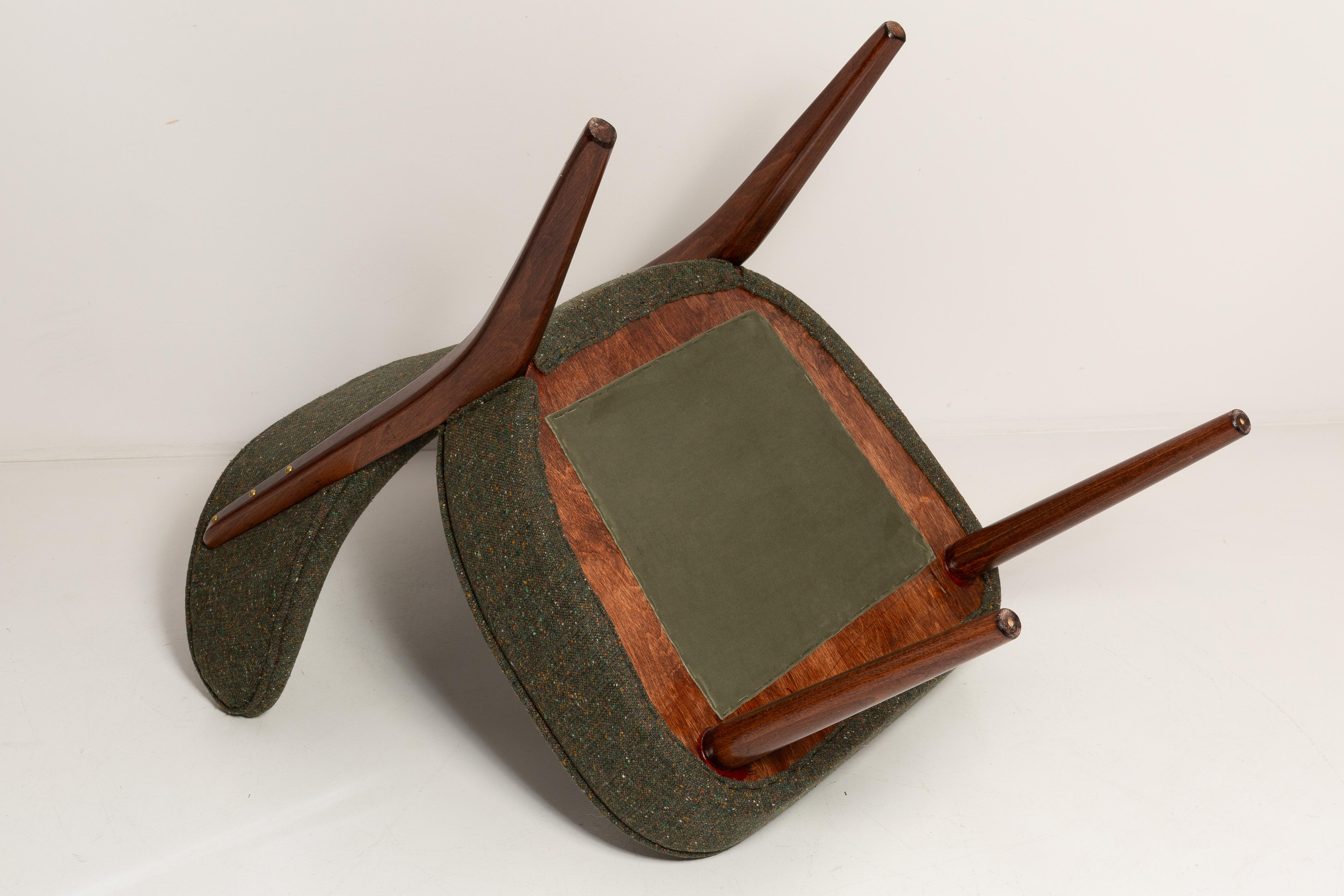 Pair of Green Wool Shell Club Chairs, by Vintola Studio, Europe, Poland For Sale 6