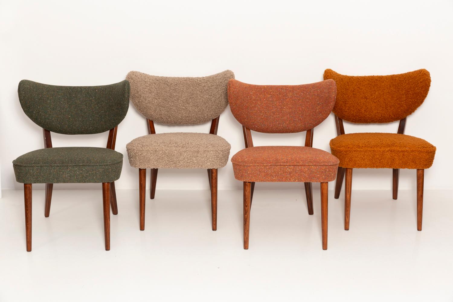 Mid-Century Modern Paire de fauteuils club en laine verte en forme de coquille, par Vintola Studio, Europe, Pologne en vente