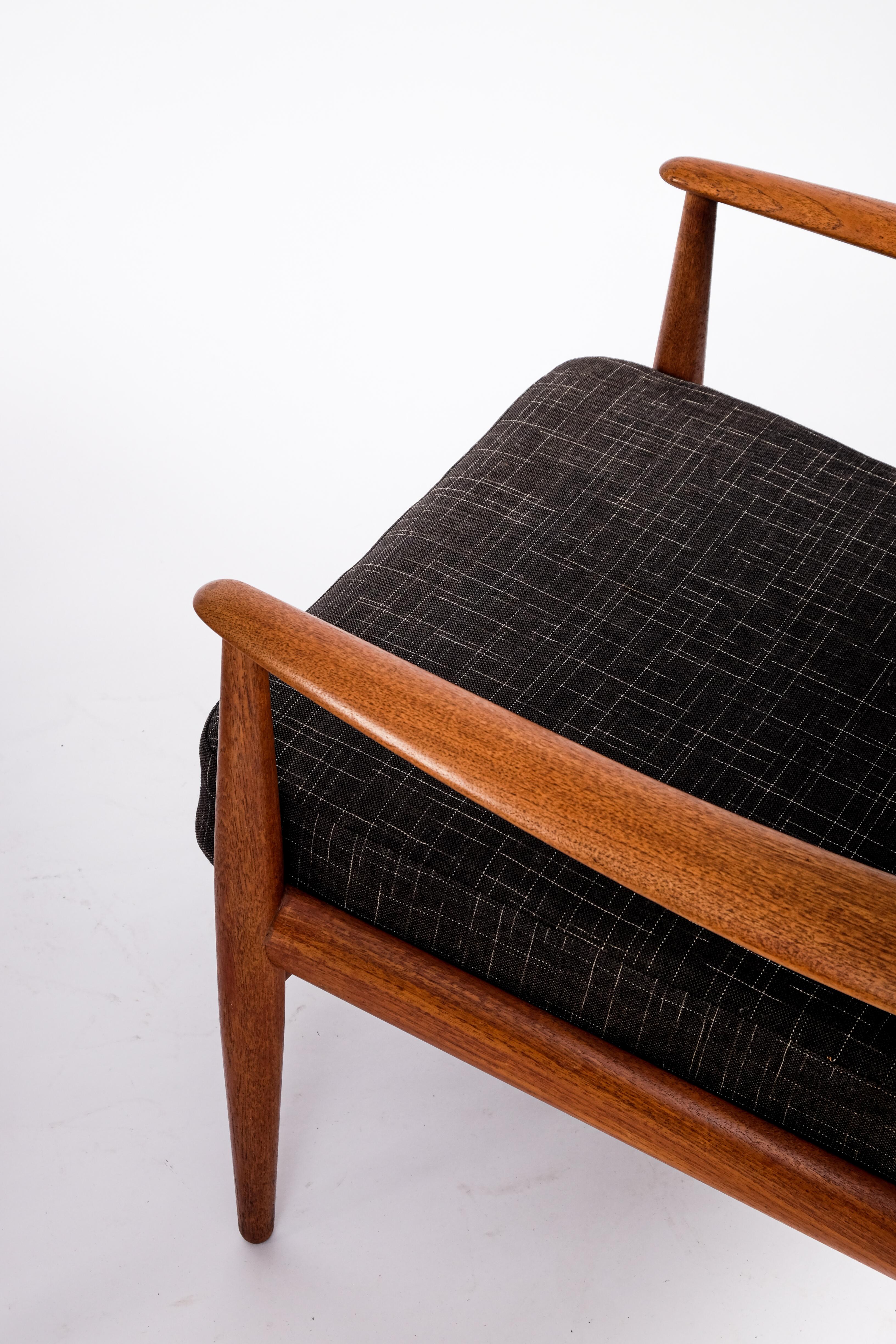 Pair of Grete Jalk Easy Chairs, Denmark, 1960s For Sale 3