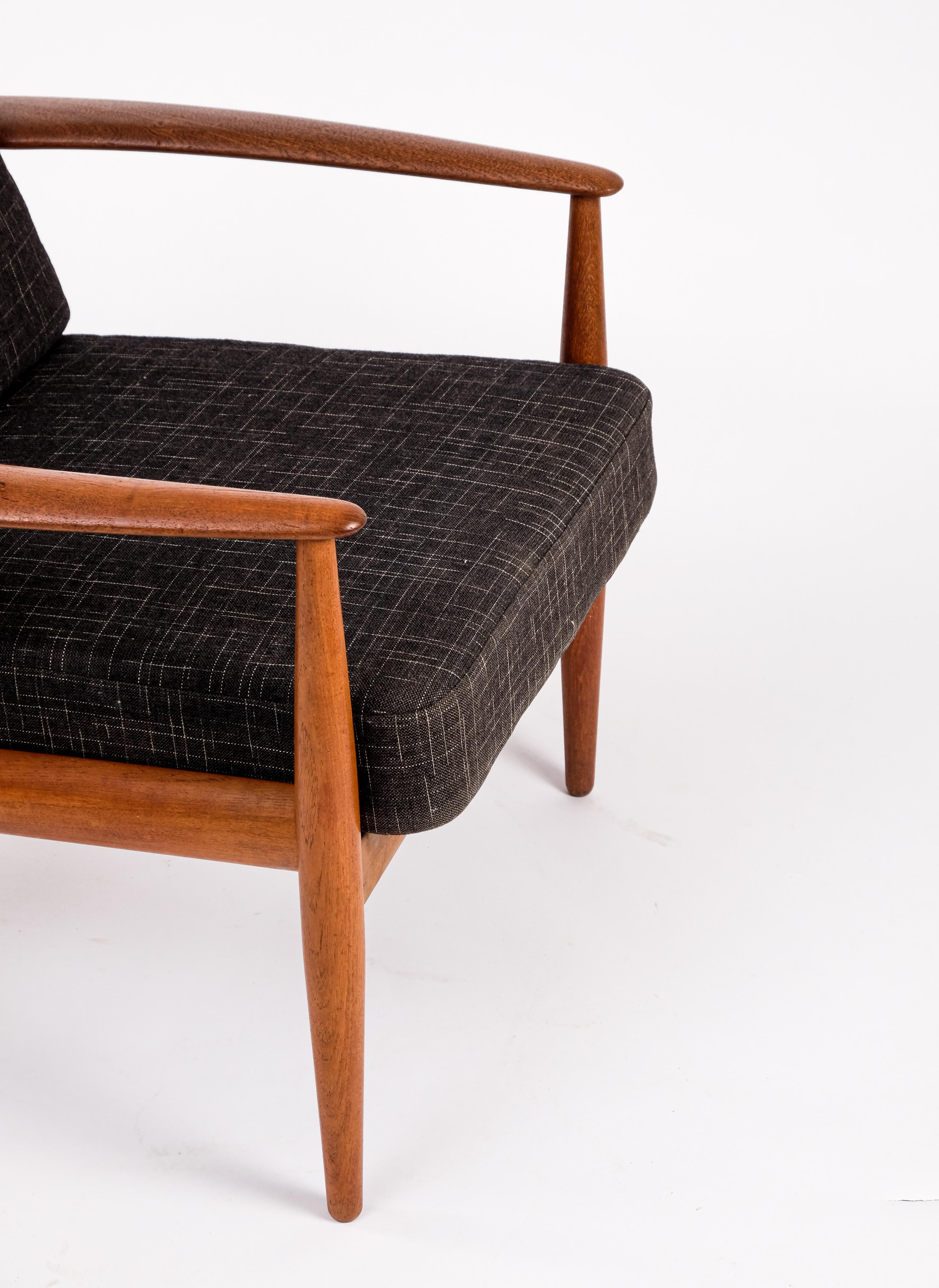Pair of Grete Jalk Easy Chairs, Denmark, 1960s For Sale 4