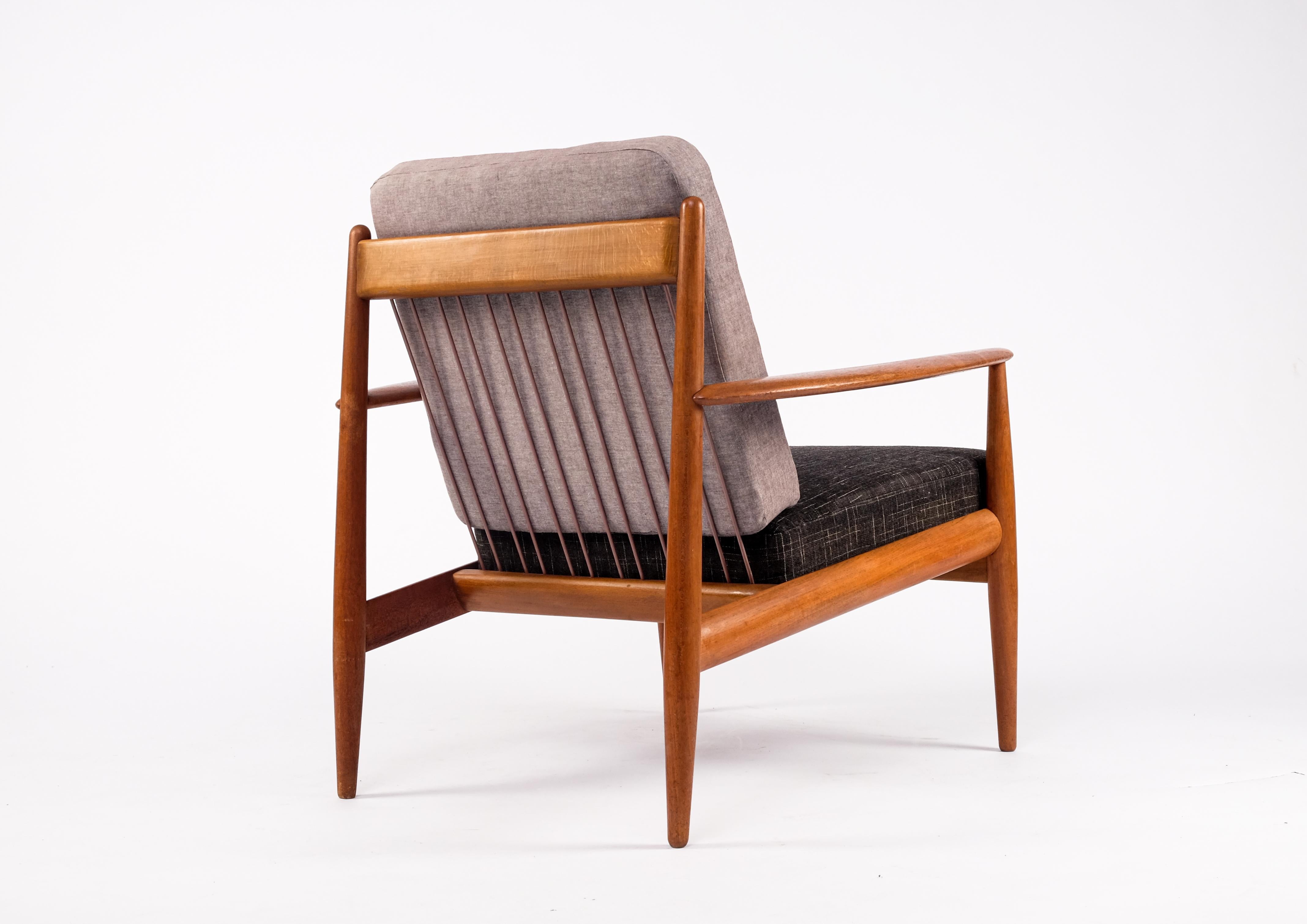 Pair of Grete Jalk Easy Chairs, Denmark, 1960s For Sale 5