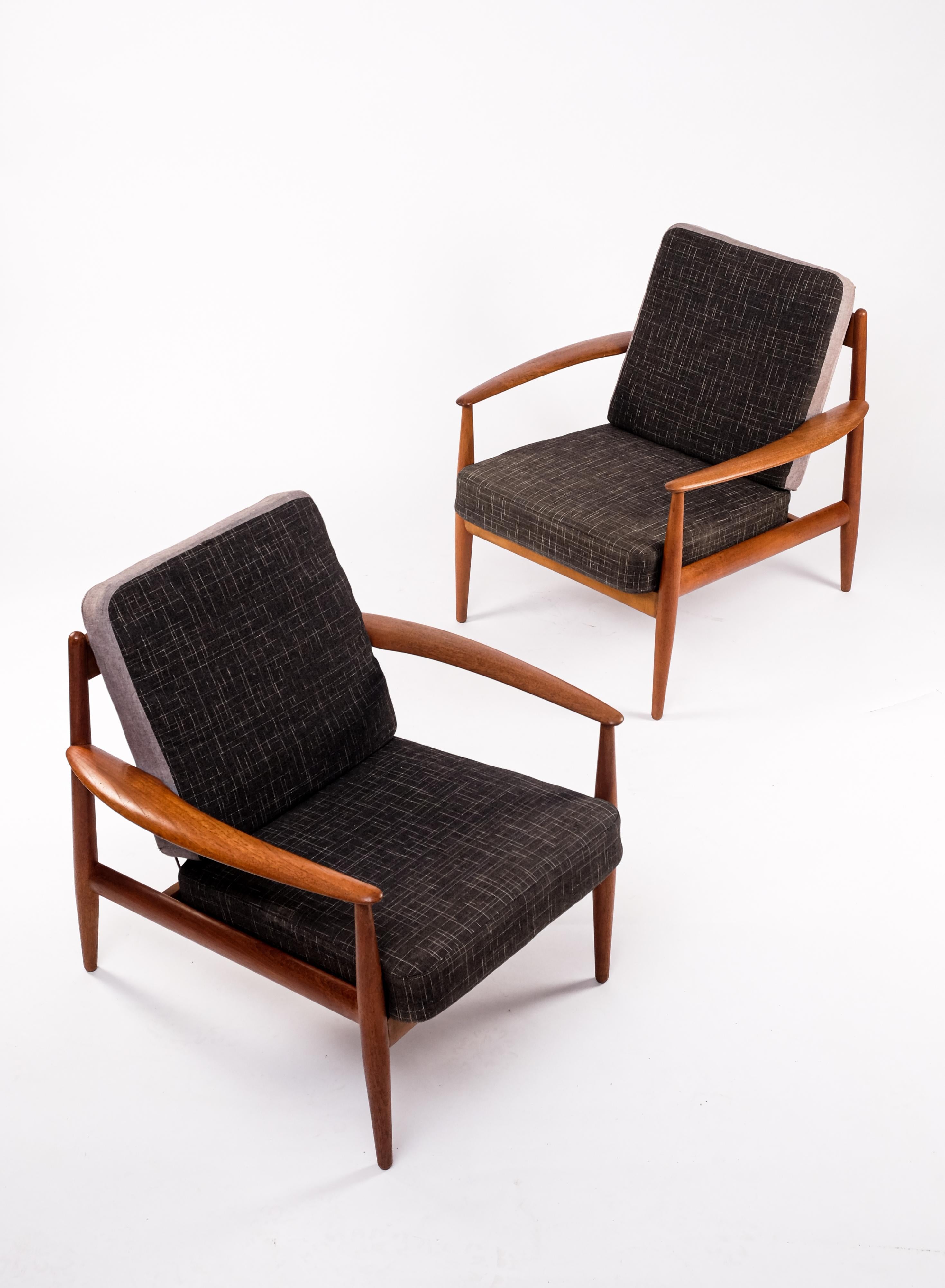 Pair of Grete Jalk Easy Chairs, Denmark, 1960s For Sale 8