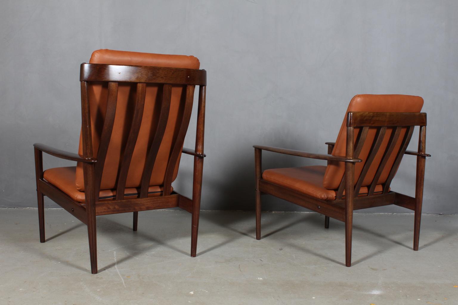 Pair of Grete Jalk Lounge Chair, in Mahogany 1