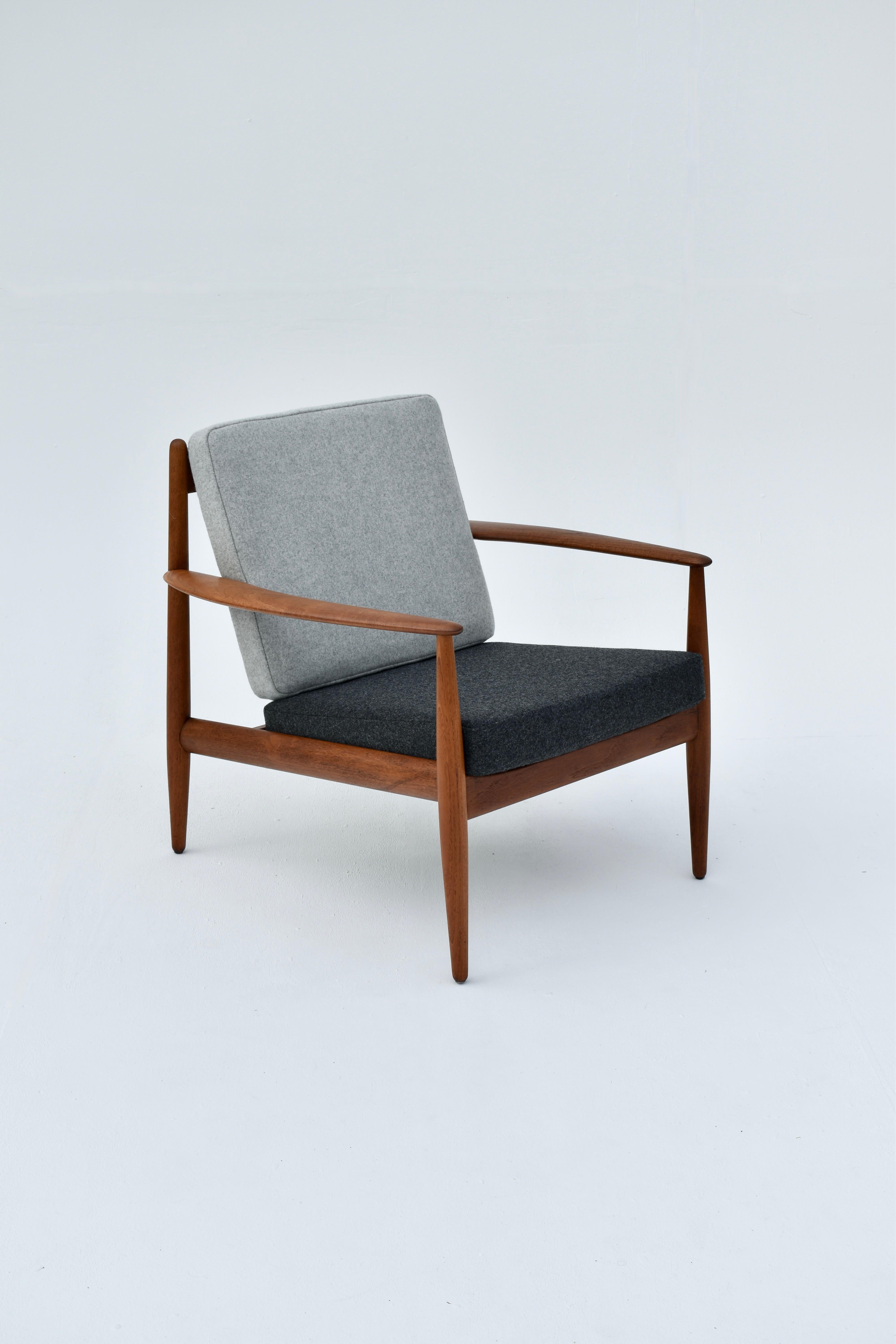 Pair of Grete Jalk Mid Century Teak Lounge Chairs for France & Son, Denmark 5