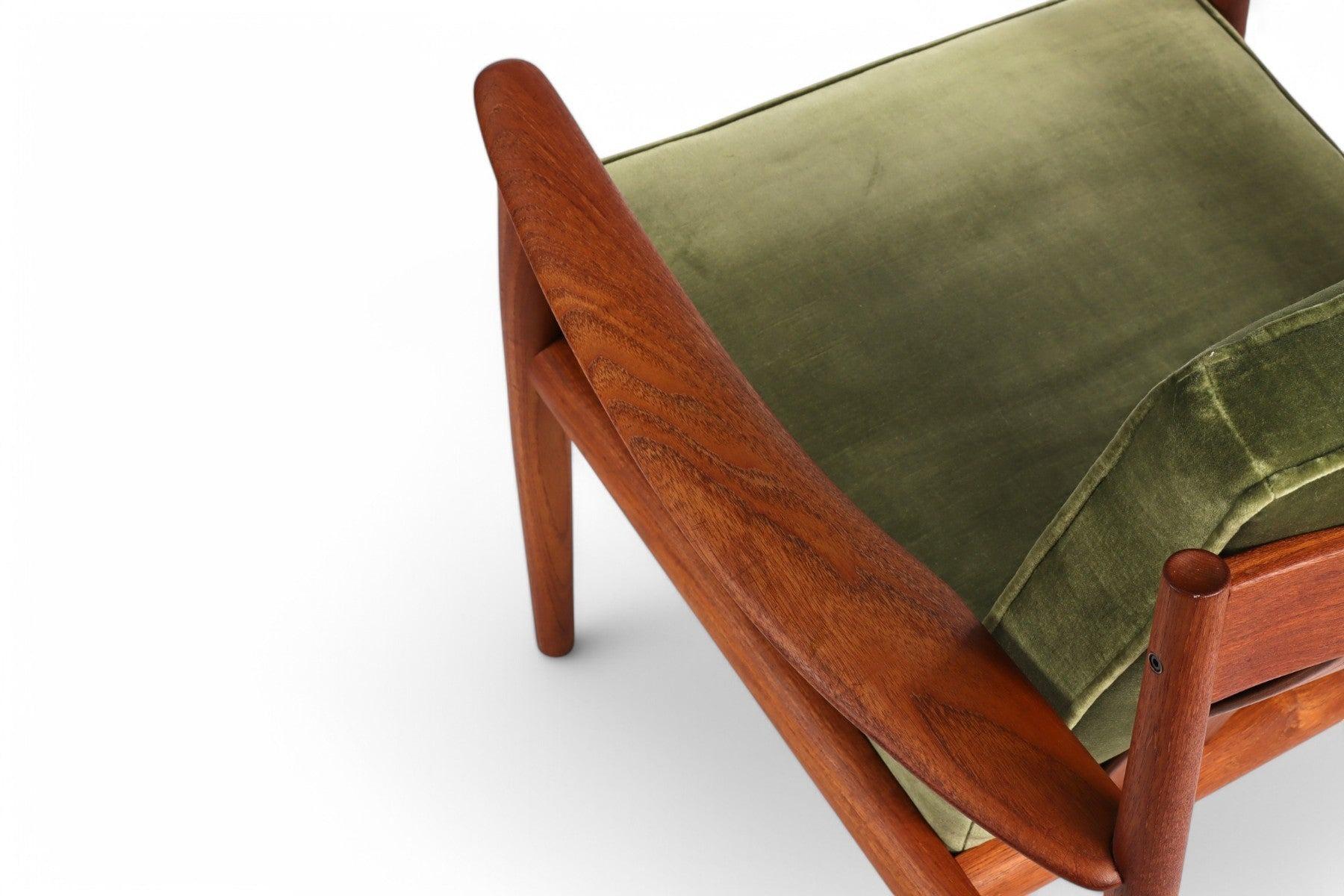 Teck Paire de chaises longues en teck Grete Jalk Model No 118 en vente