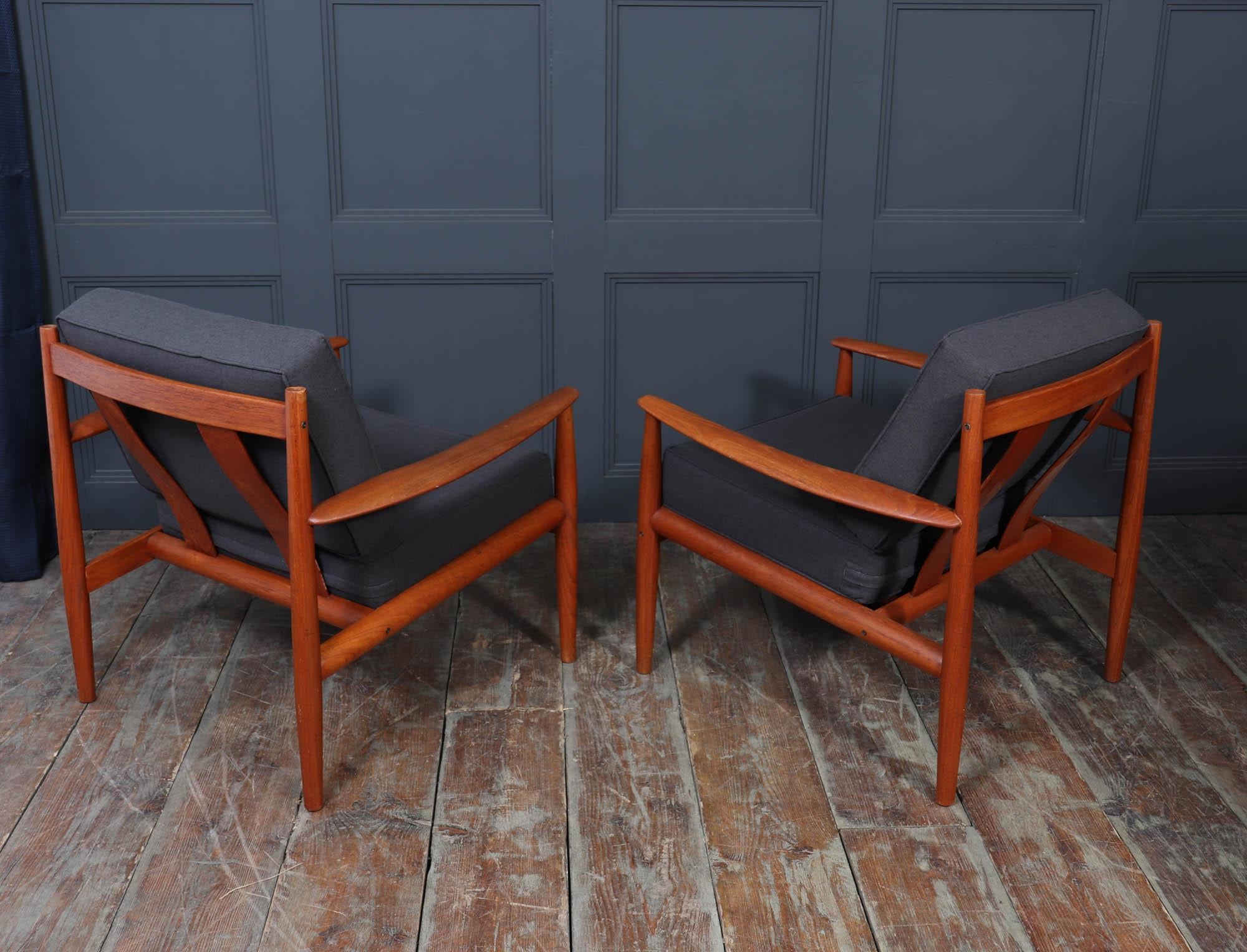 Paire de chaises longues en teck Grete Jalk pour France & Søn en vente 4
