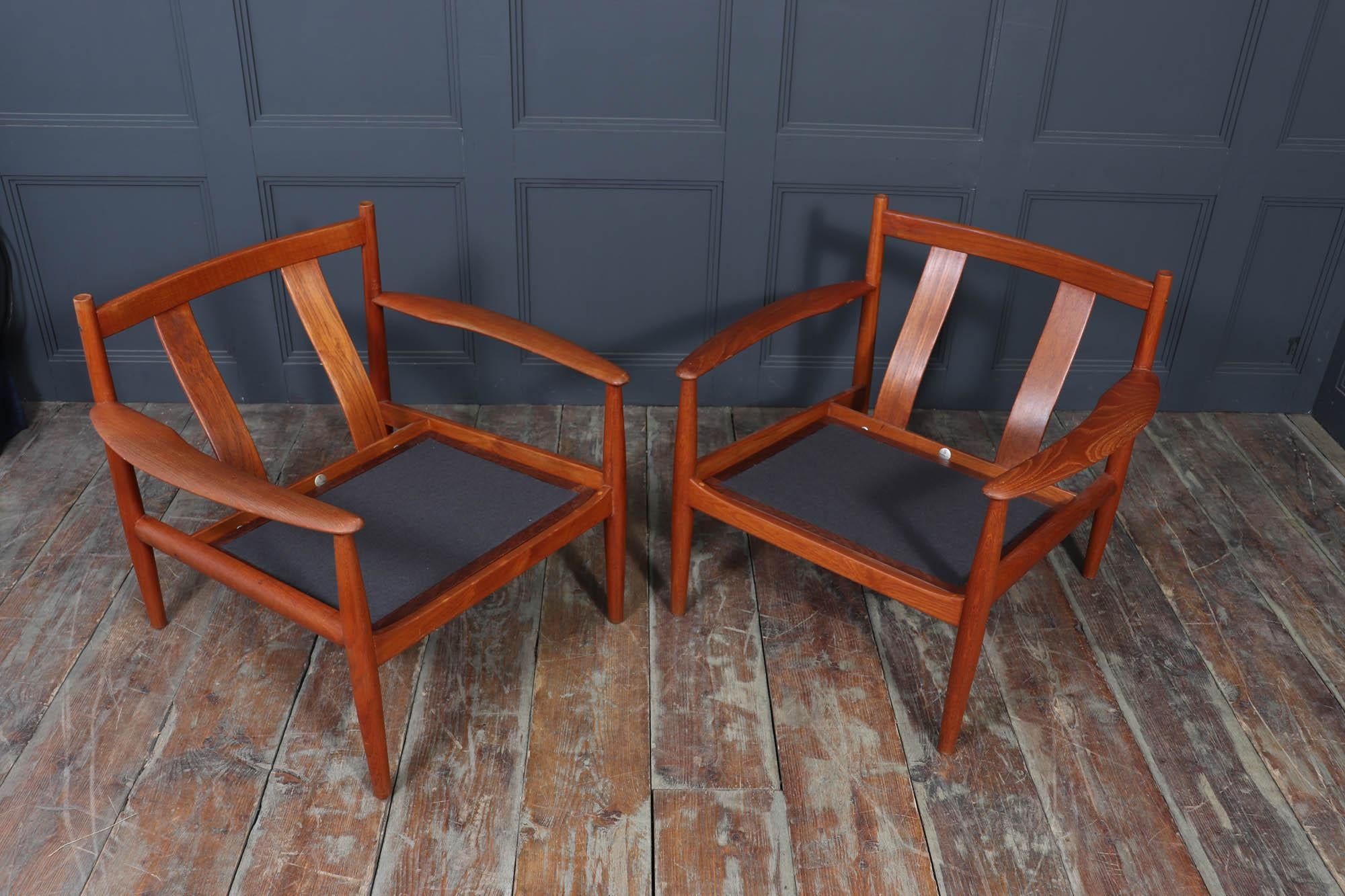 Paire de chaises longues en teck Grete Jalk pour France & Søn en vente 6
