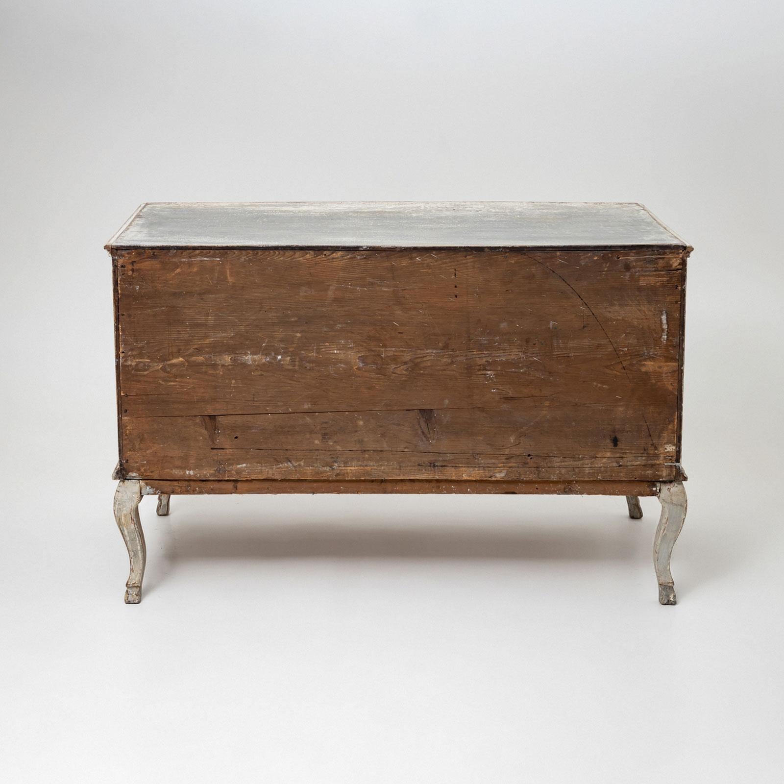 Paar graue Barockkommoden, um 1780 im Angebot 6