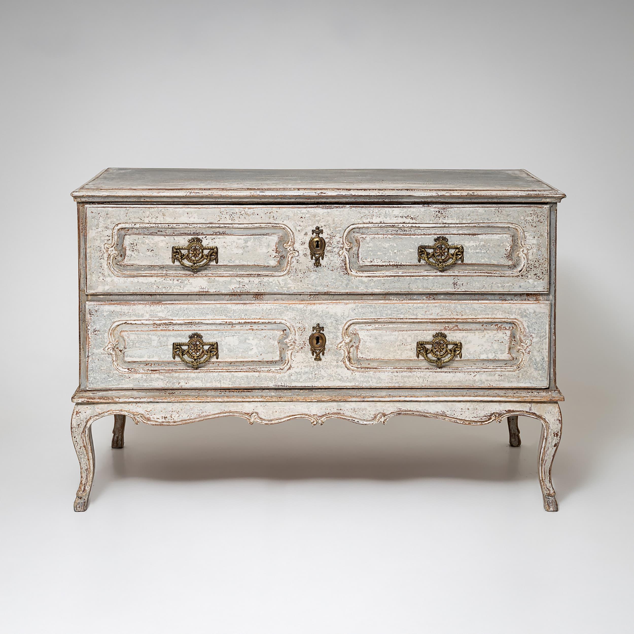 Paar graue Barockkommoden, um 1780 im Zustand „Gut“ im Angebot in Greding, DE