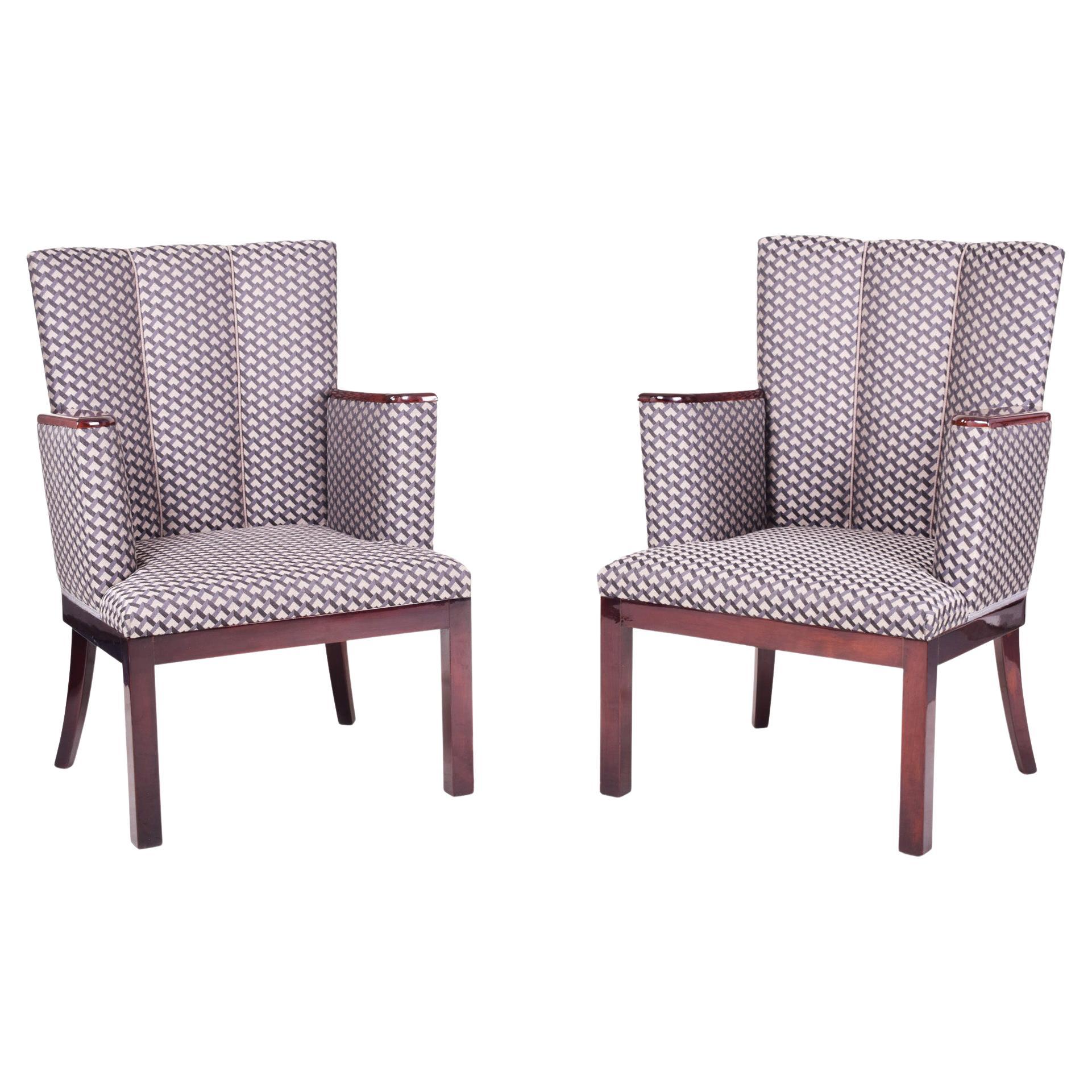 Pair of Grey French Art Deco Armchairs, Newly Upholstered, High Gloss, 1920s