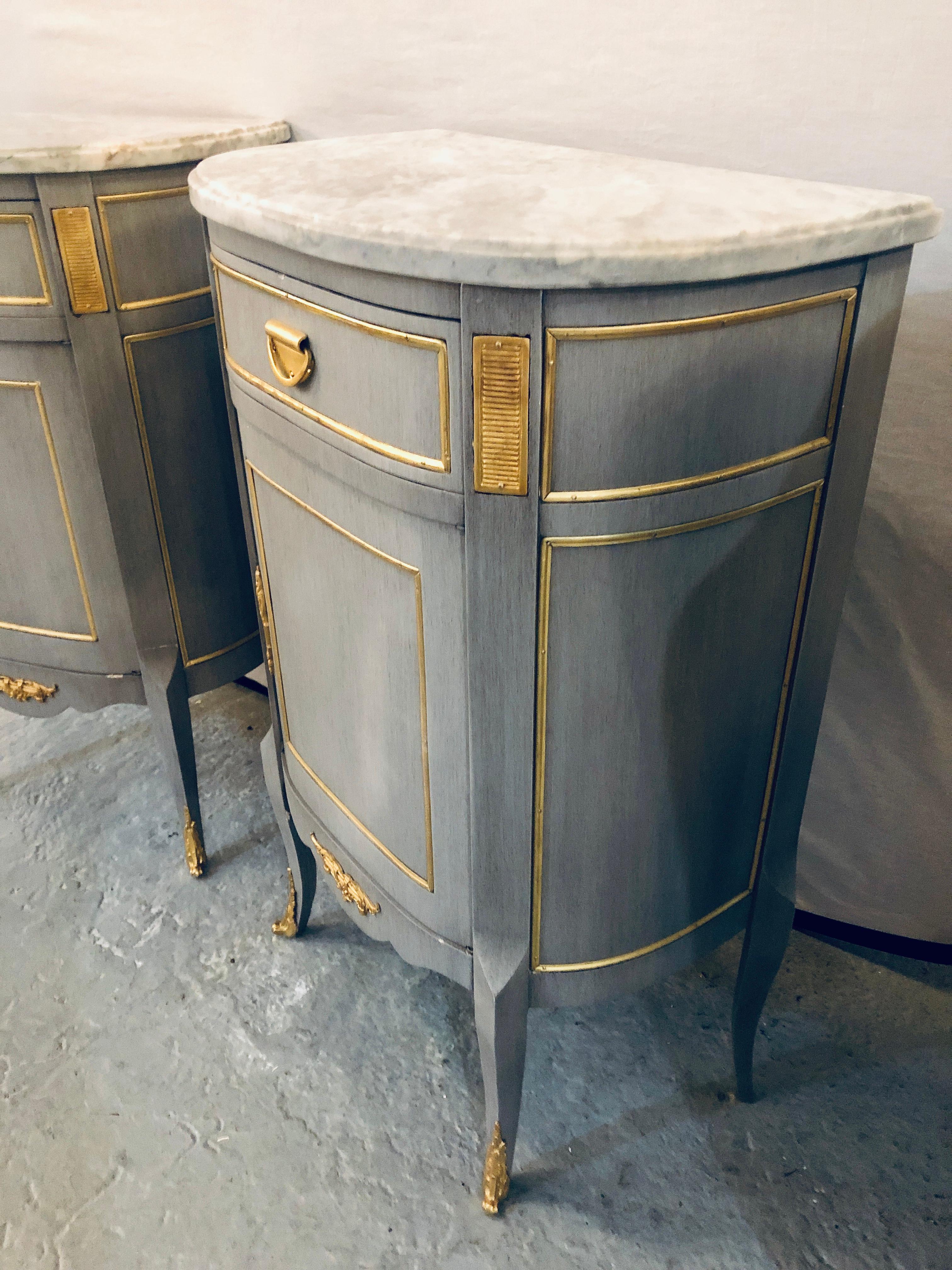 Hollywood Regency Pair of Grey Marble Top Louis XV Style Nightstand or End Tables or Side Tables