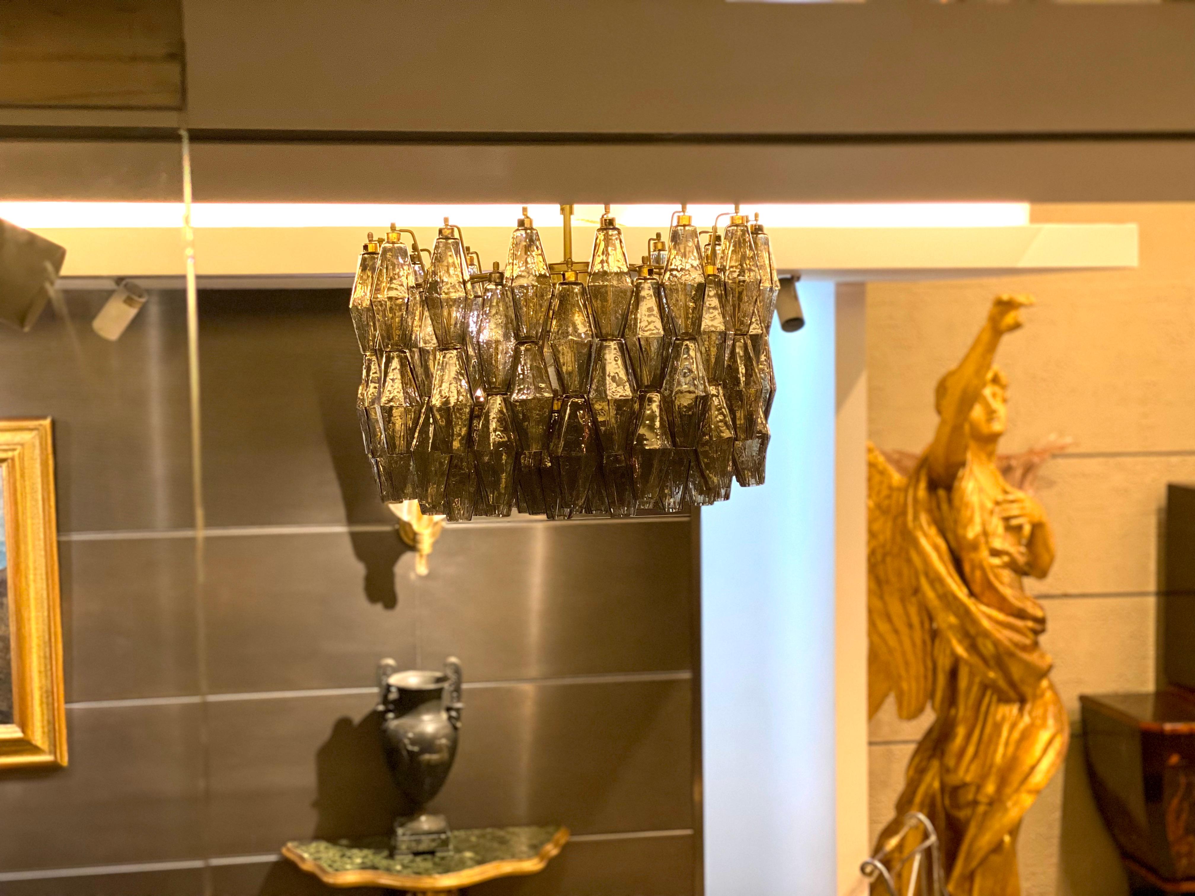 Coppia di lampadari in vetro di Murano Poliedri grigio in stile Carlo Scarpa in vendita 3
