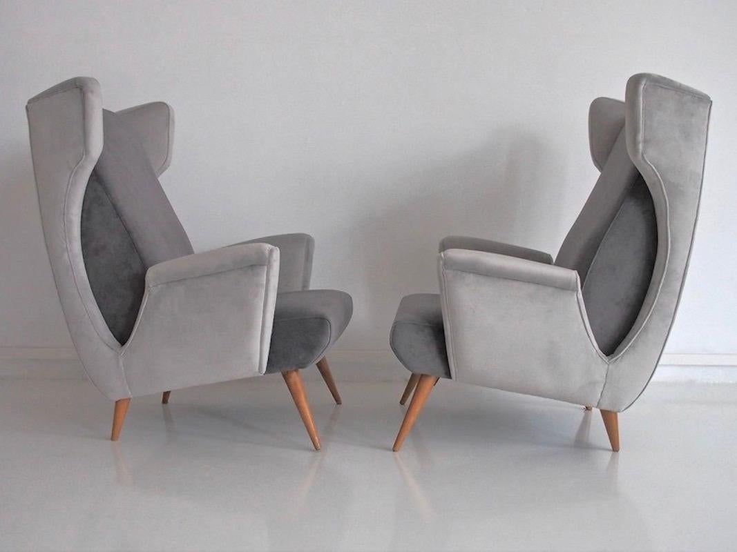 Stained Pair of Grey Velvet Armchairs in the Style of Gio Ponti