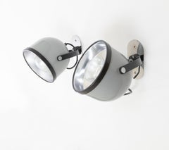 Pair of grey wall lamps by Gae Aulenti and Livio Castiglioni for Stilnovo, 1970s