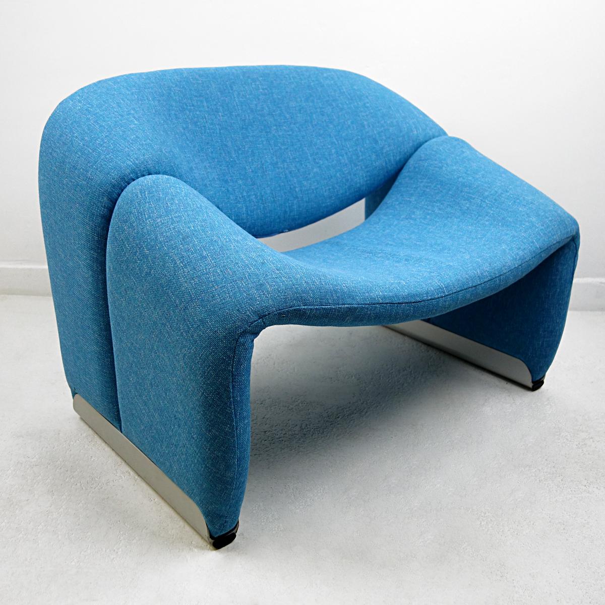Pair of Groovy Chairs Blue Fabric and Grey Feet by Pierre Paulin for Artifort 3