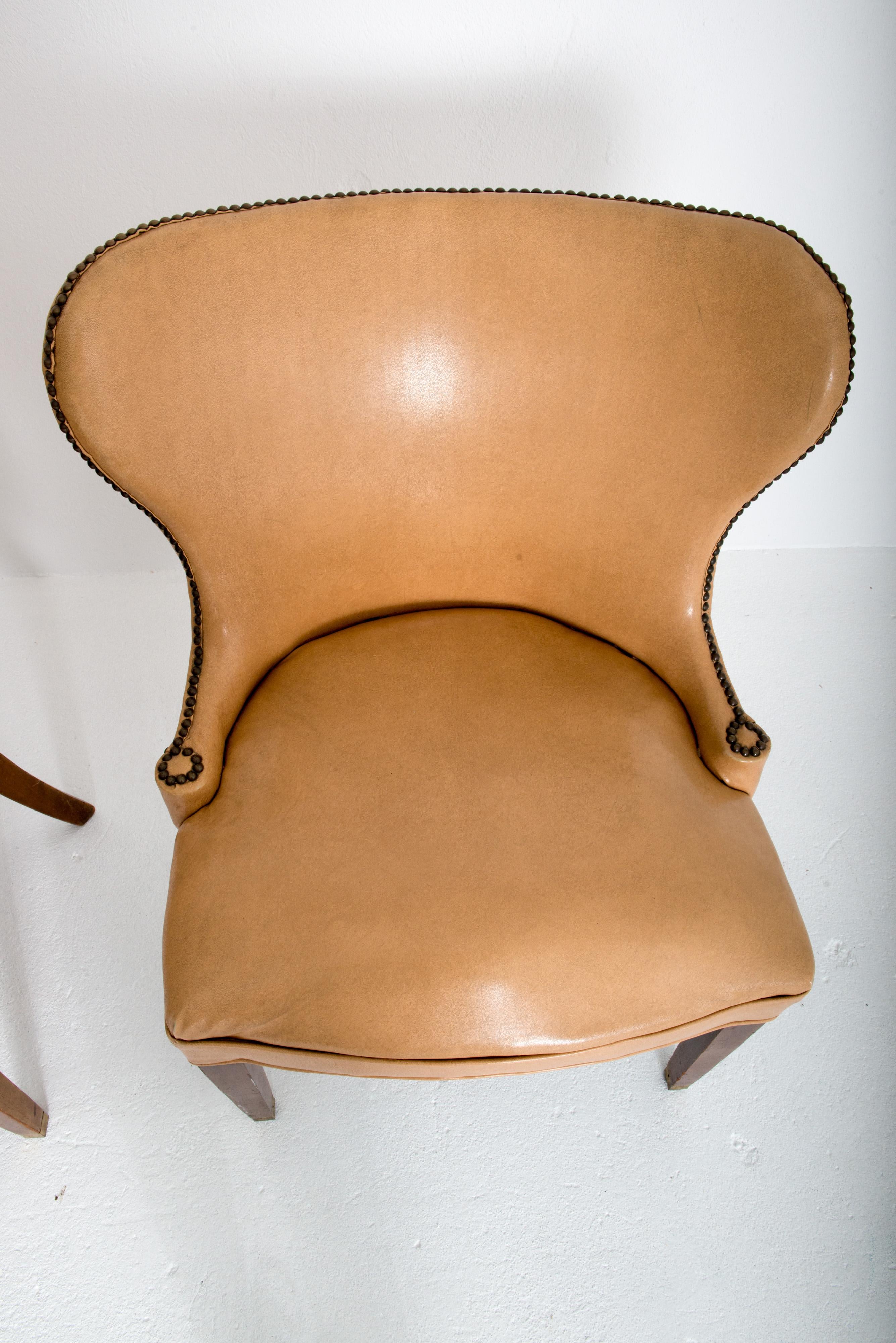 reigen faux leather club chair