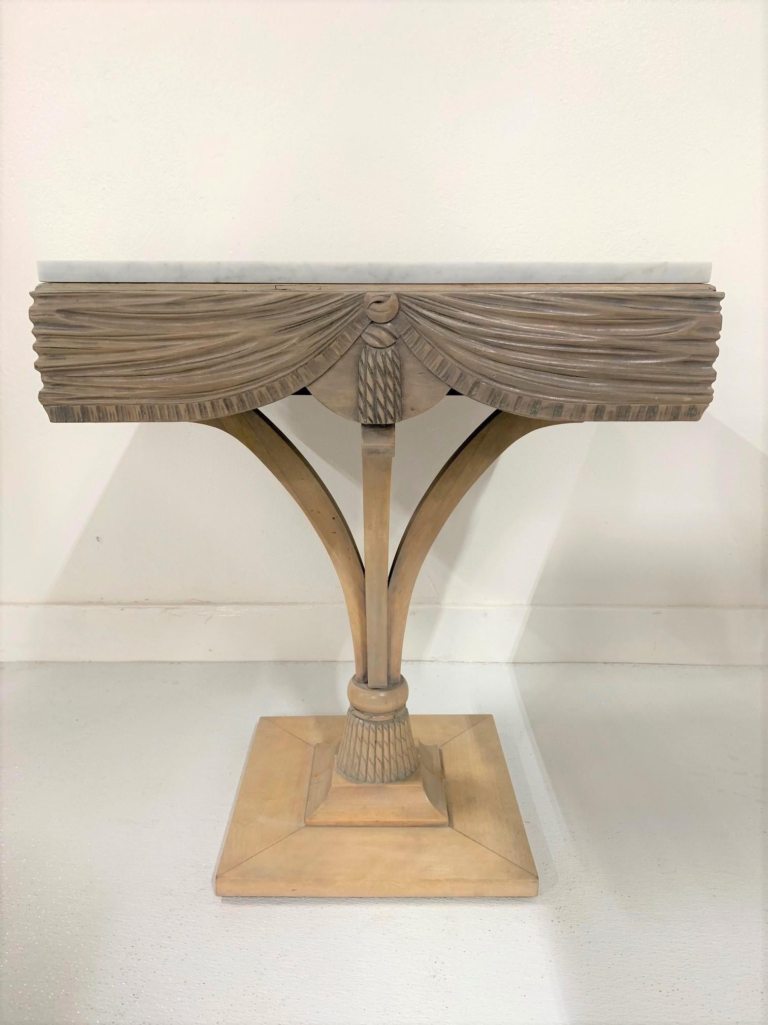 Pair of Grosfeld House Plume Marble-Top Side Tables In Good Condition For Sale In New York, NY