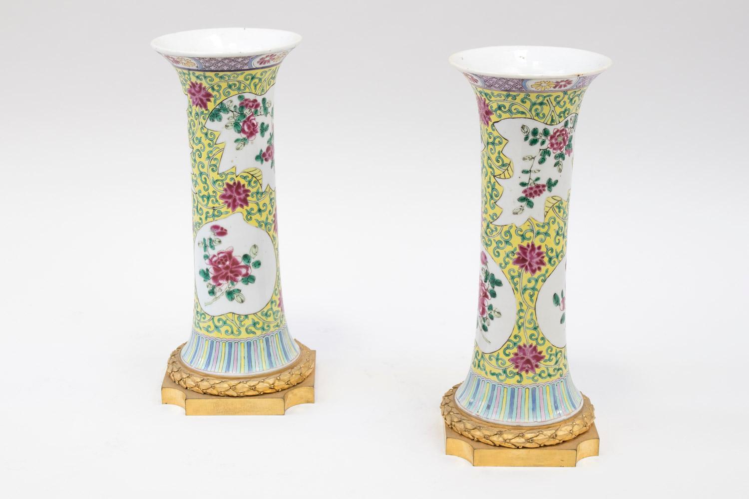 Enameled Pair of Gu-Form Pink Porcelain Family Vases, Late 19th Century For Sale