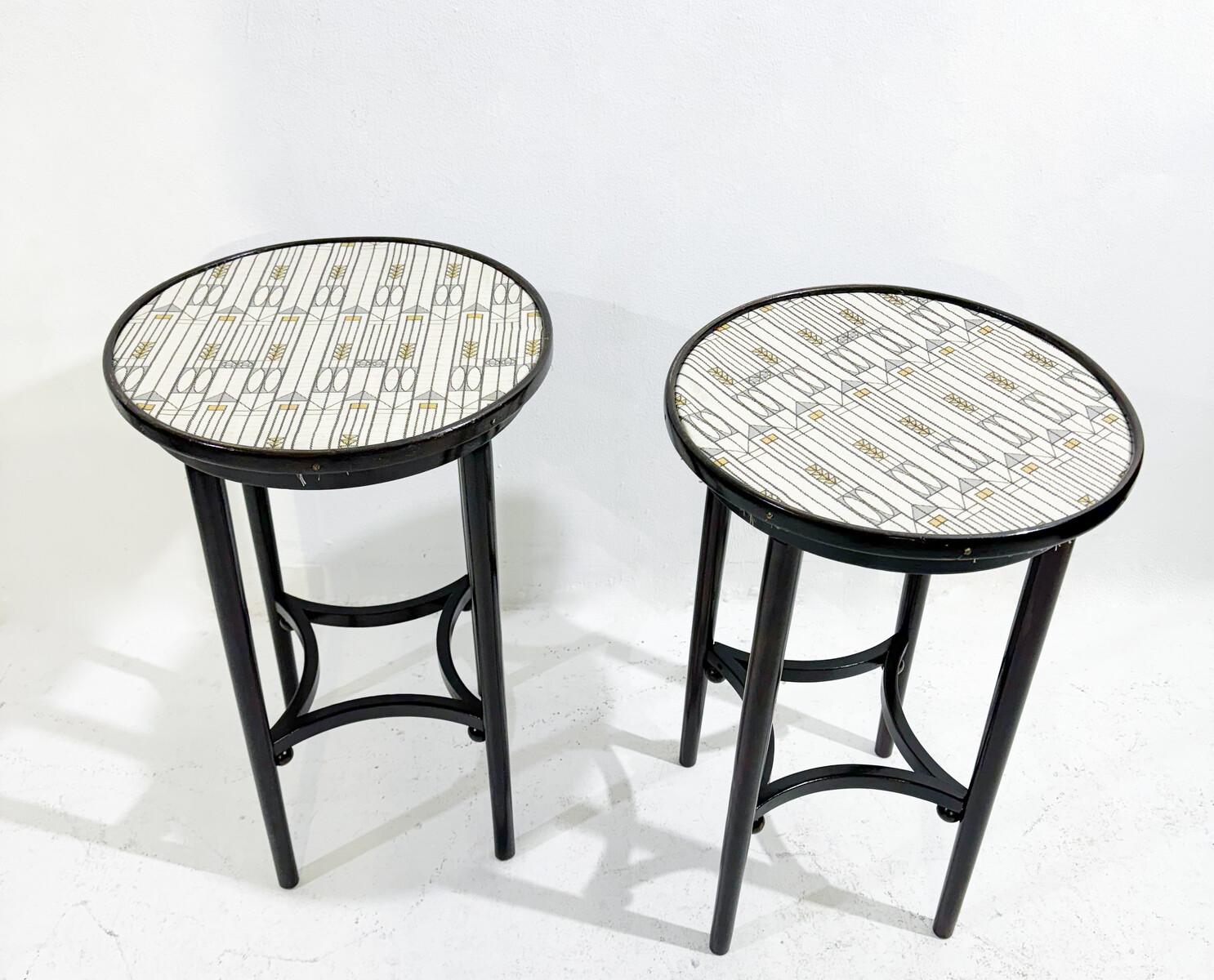 Wood Pair of Gueridons Thonet in the style of Josef Hoffmann For Sale