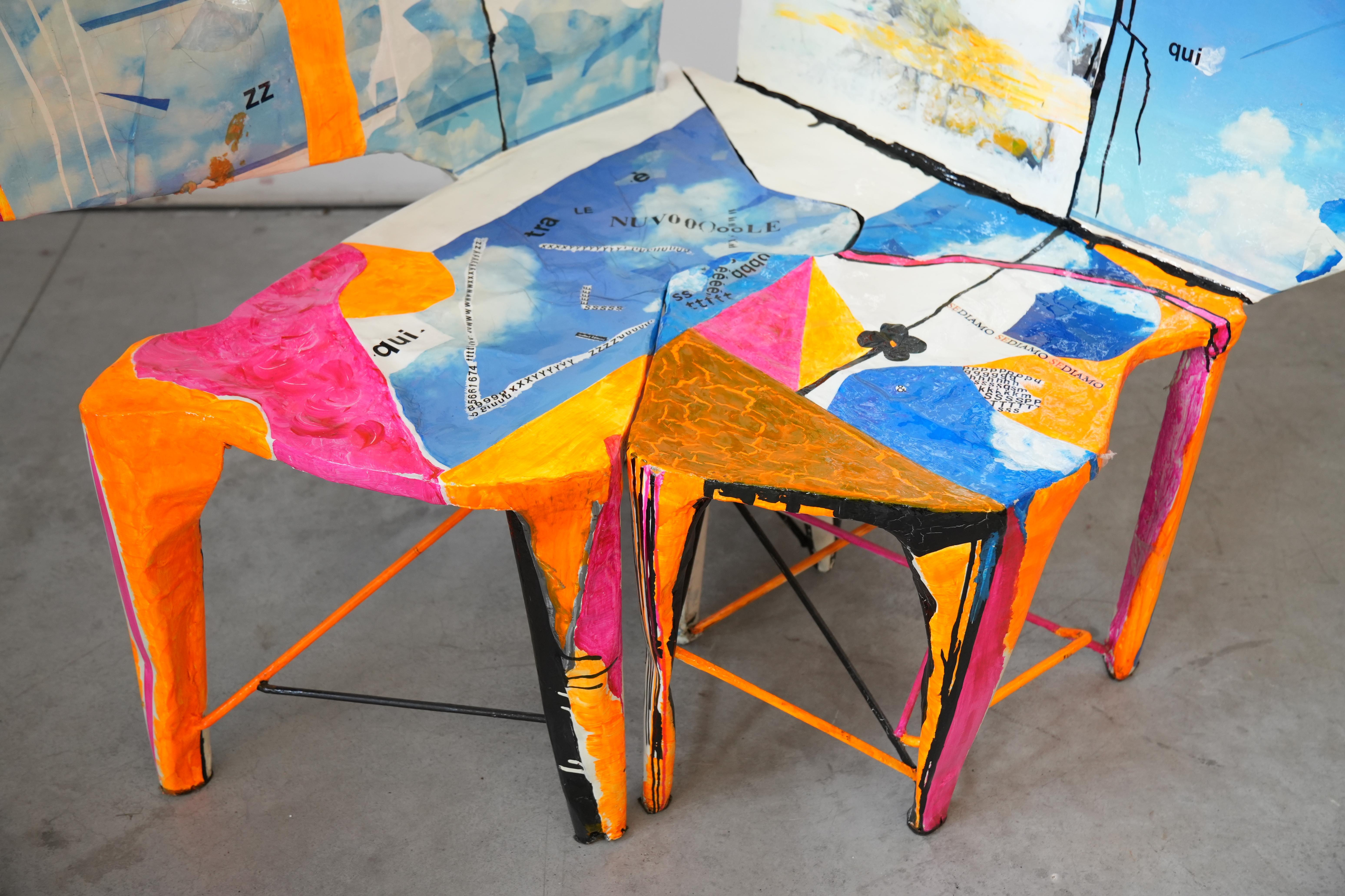 Italian Paire de chaises modulaires sculpturales Guido Coletti (1995) - Collage peint à la main en vente