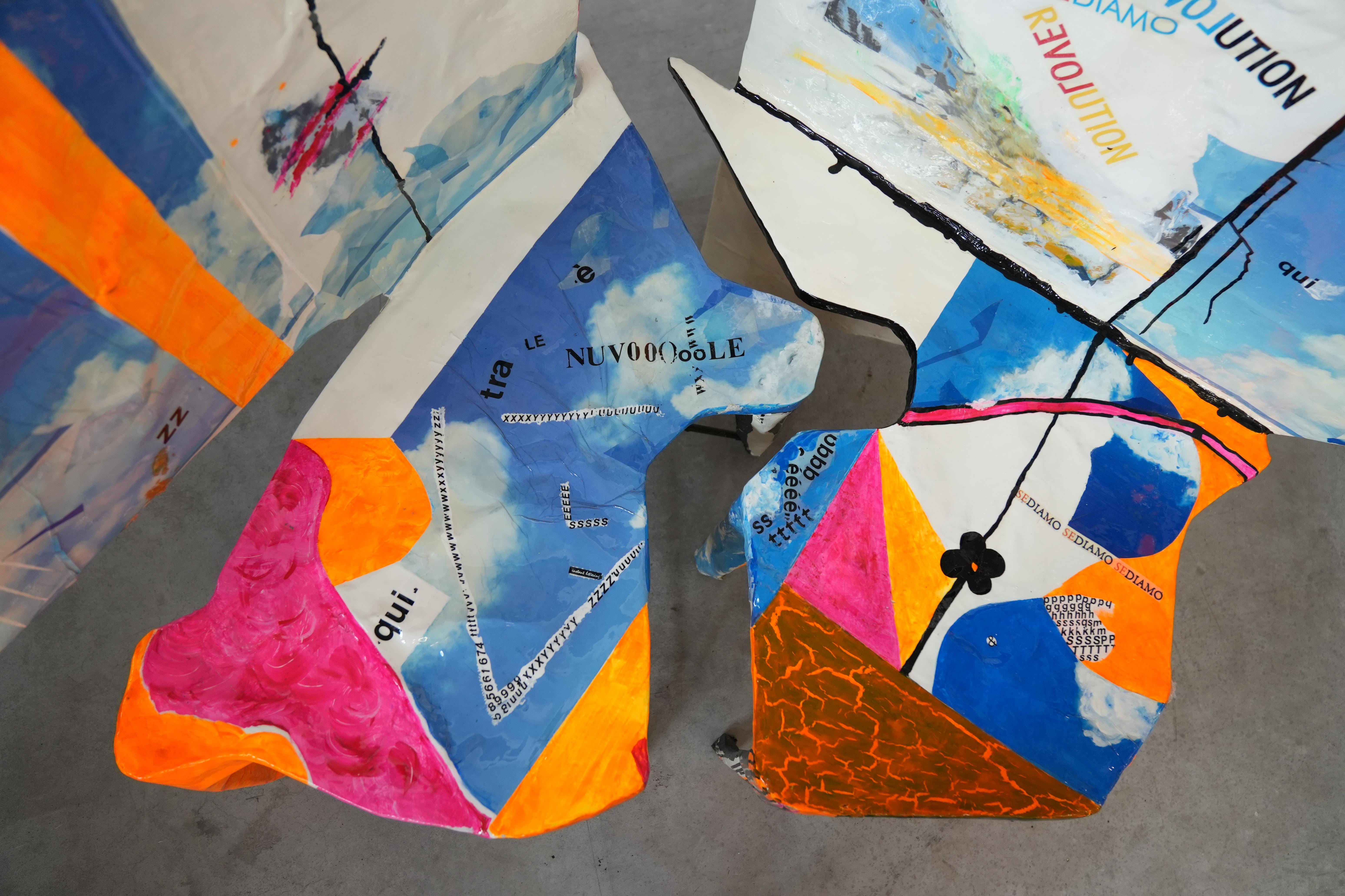 Paire de chaises modulaires sculpturales Guido Coletti (1995) - Collage peint à la main en vente 3