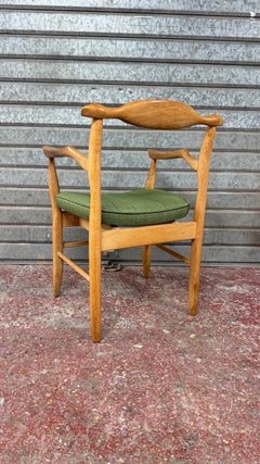 Paire de chaises Guillerme et Chambron Bergère