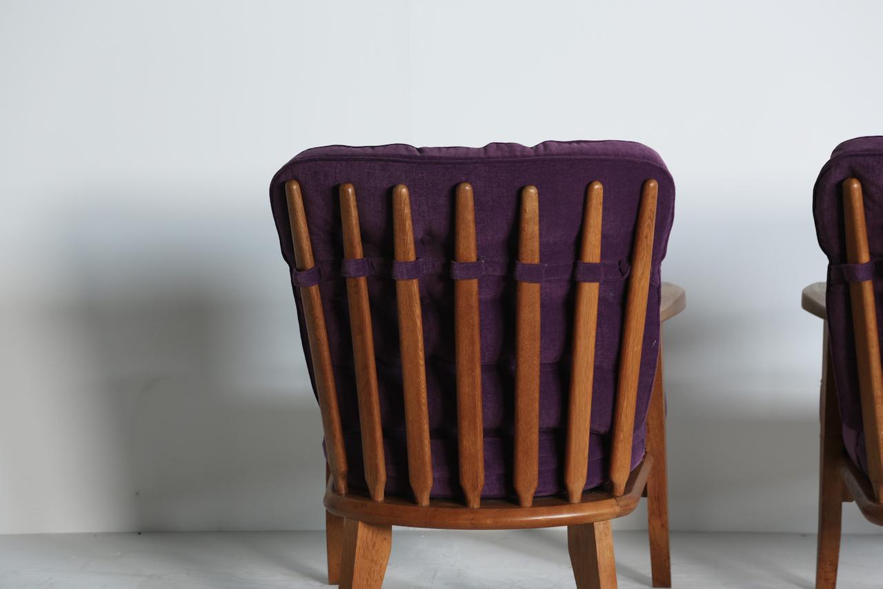 Pareja de sillones / butacas Guillerme et Chambron de roble, Francia, años 60 en venta 1