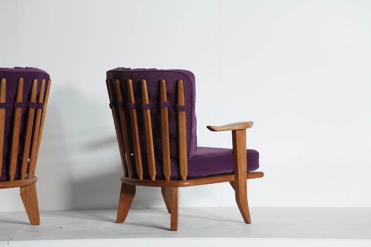 Pareja de sillones / butacas Guillerme et Chambron de roble, Francia, años 60 en venta 2