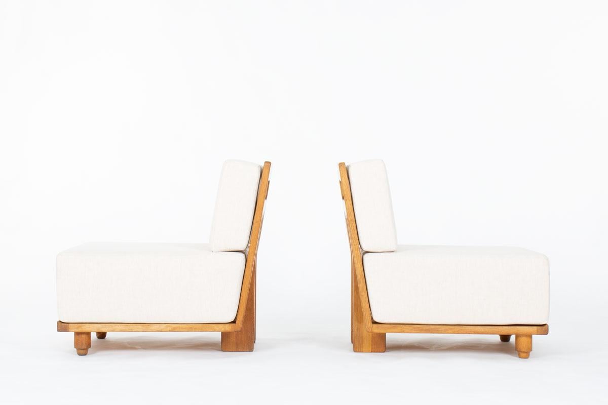 Français Paire de fauteuils Guillerme&Chambron en Oak Oak massif, années 1950 - Votre Maison Edition en vente