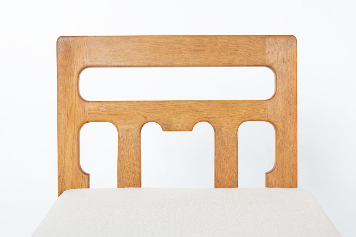 Paire de fauteuils Guillerme&Chambron en Oak Oak massif, années 1950 - Votre Maison Edition en vente 1