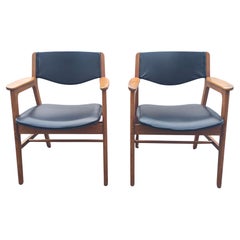 Pair of Gunlocke Mid Century Oak and PU Leather Armchairs