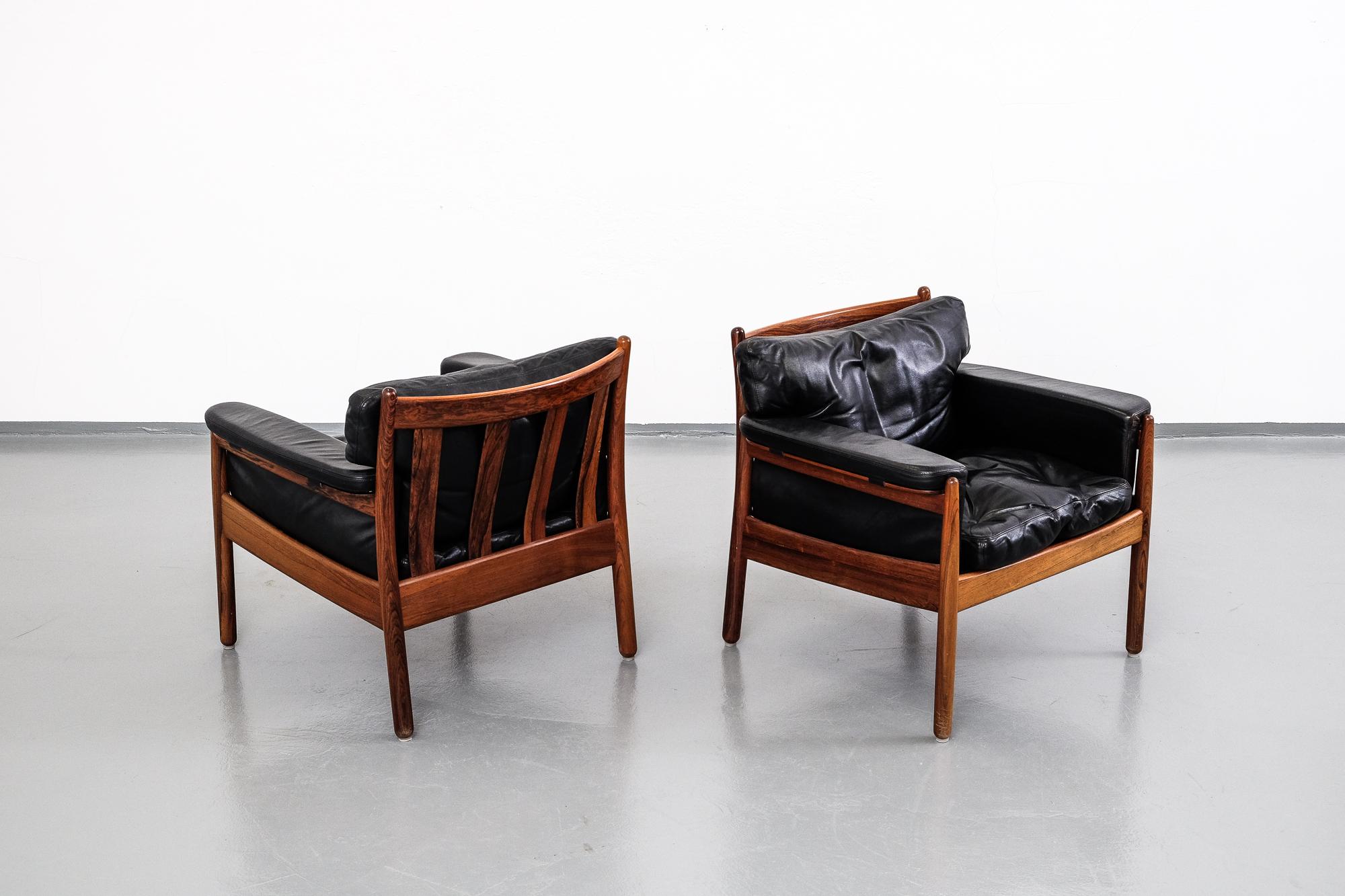 Swedish Pair of Gunnar Myrstrand Rosewood Easy Chairs by Källemo, Sweden, 1960s
