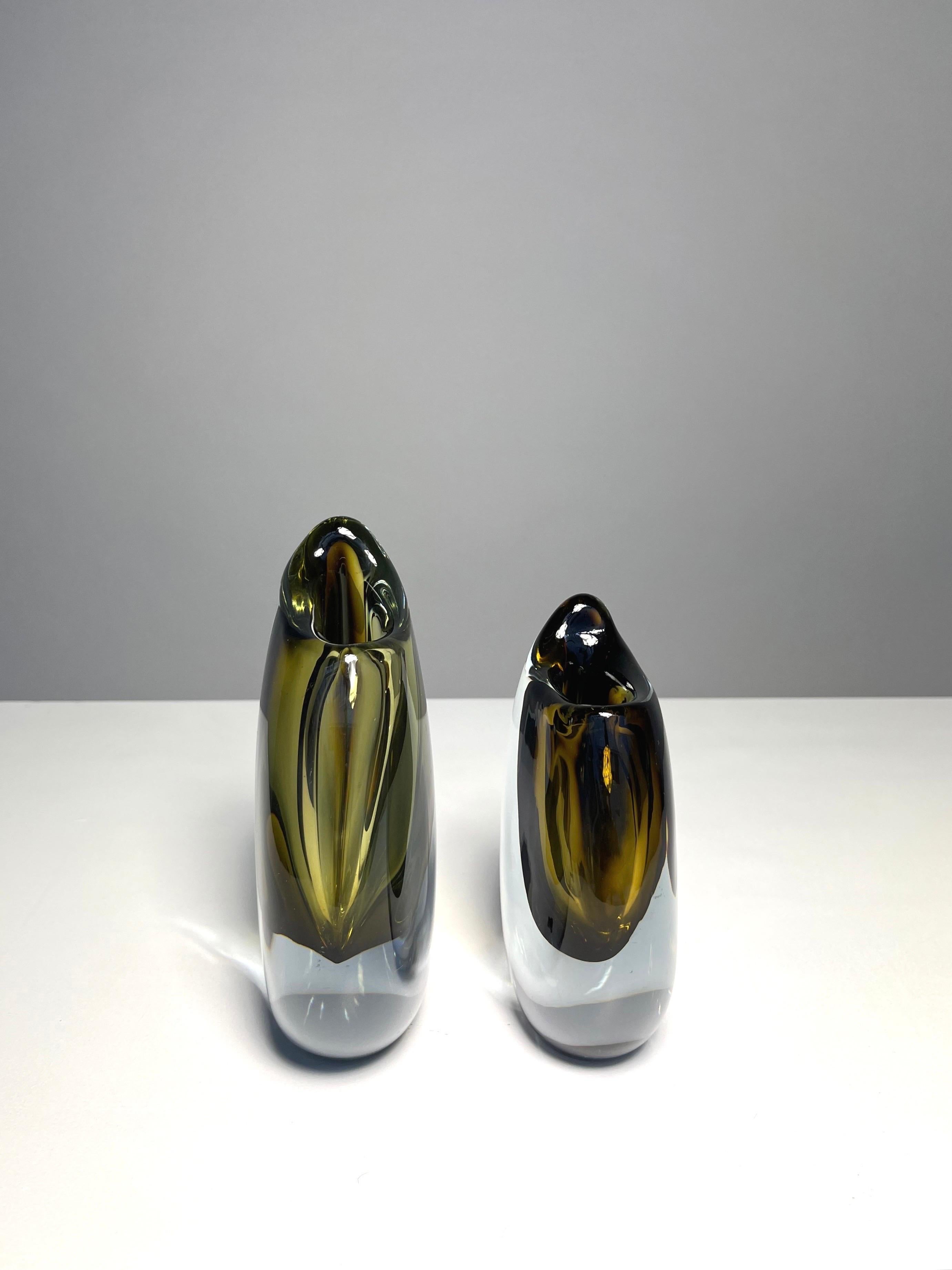 Swedish Pair of Gunnar Nylund Shark Tooth Vases Strömbergshyttan Sweden 1950s Crystal