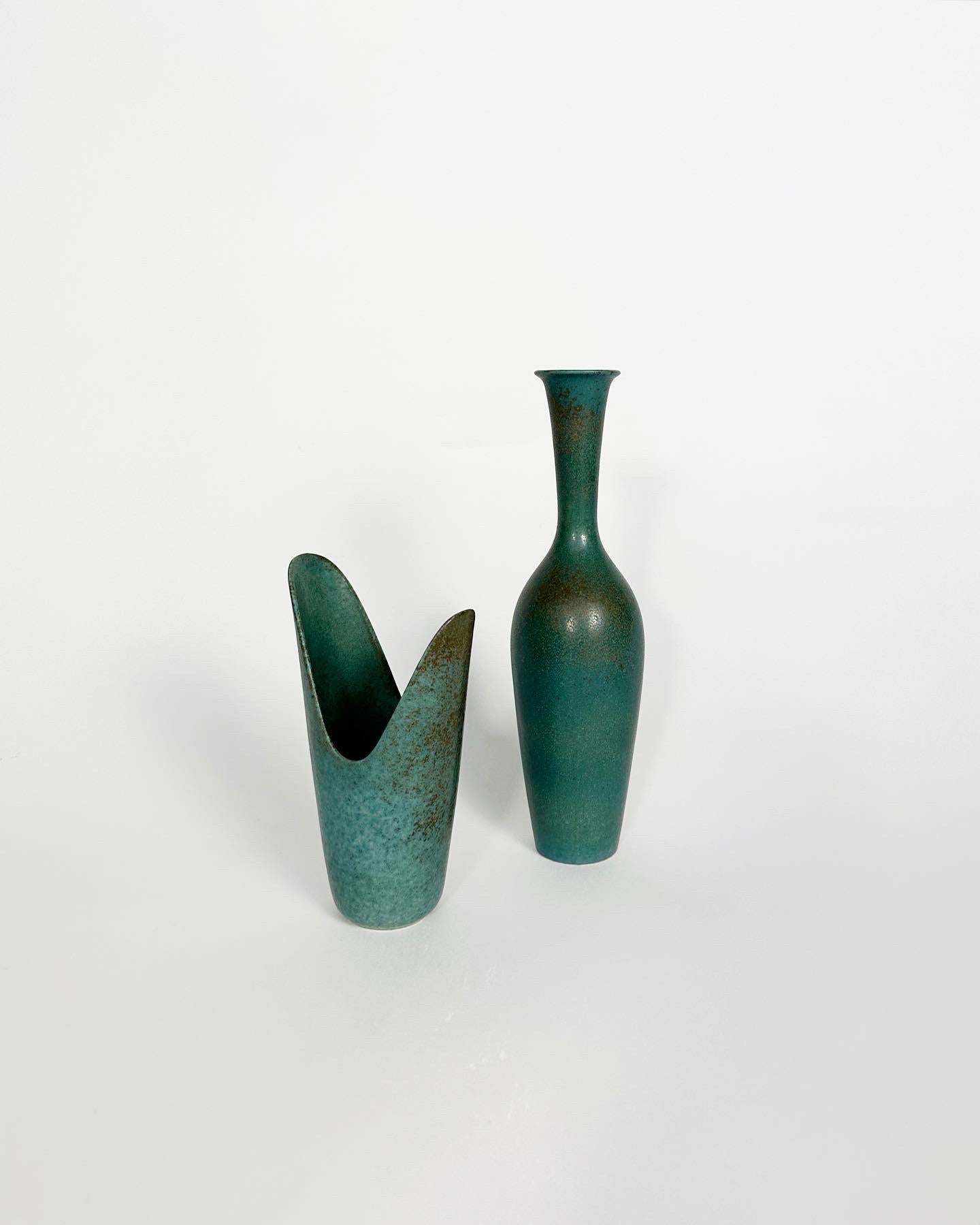 Pair of Gunnar Nylund Vases Rörstrand Stoneware Pike Mouth Vase ARZ ARK 1950s In Good Condition For Sale In Basel, BS