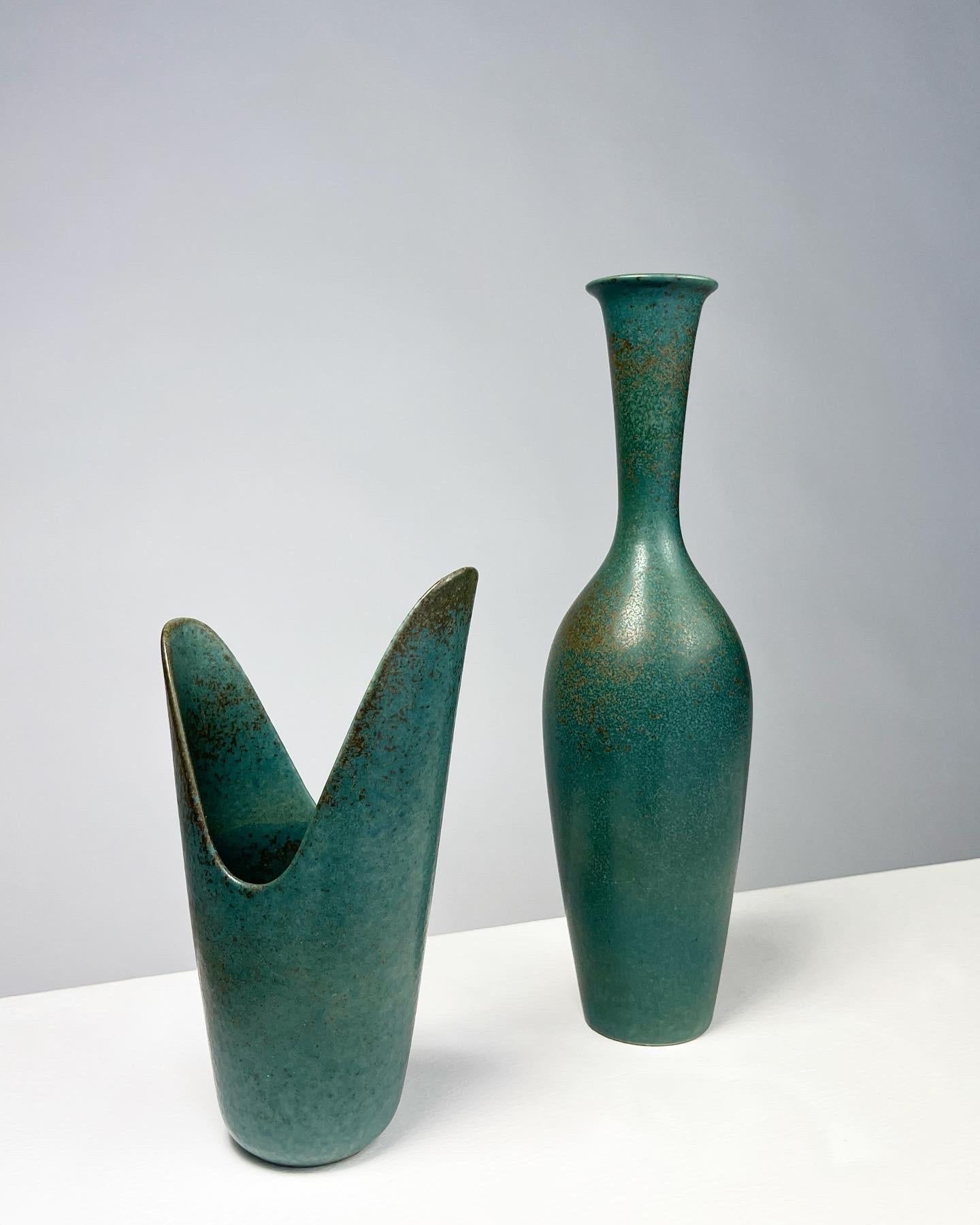 Mid-20th Century Pair of Gunnar Nylund Vases Rörstrand Stoneware Pike Mouth Vase ARZ ARK 1950s For Sale