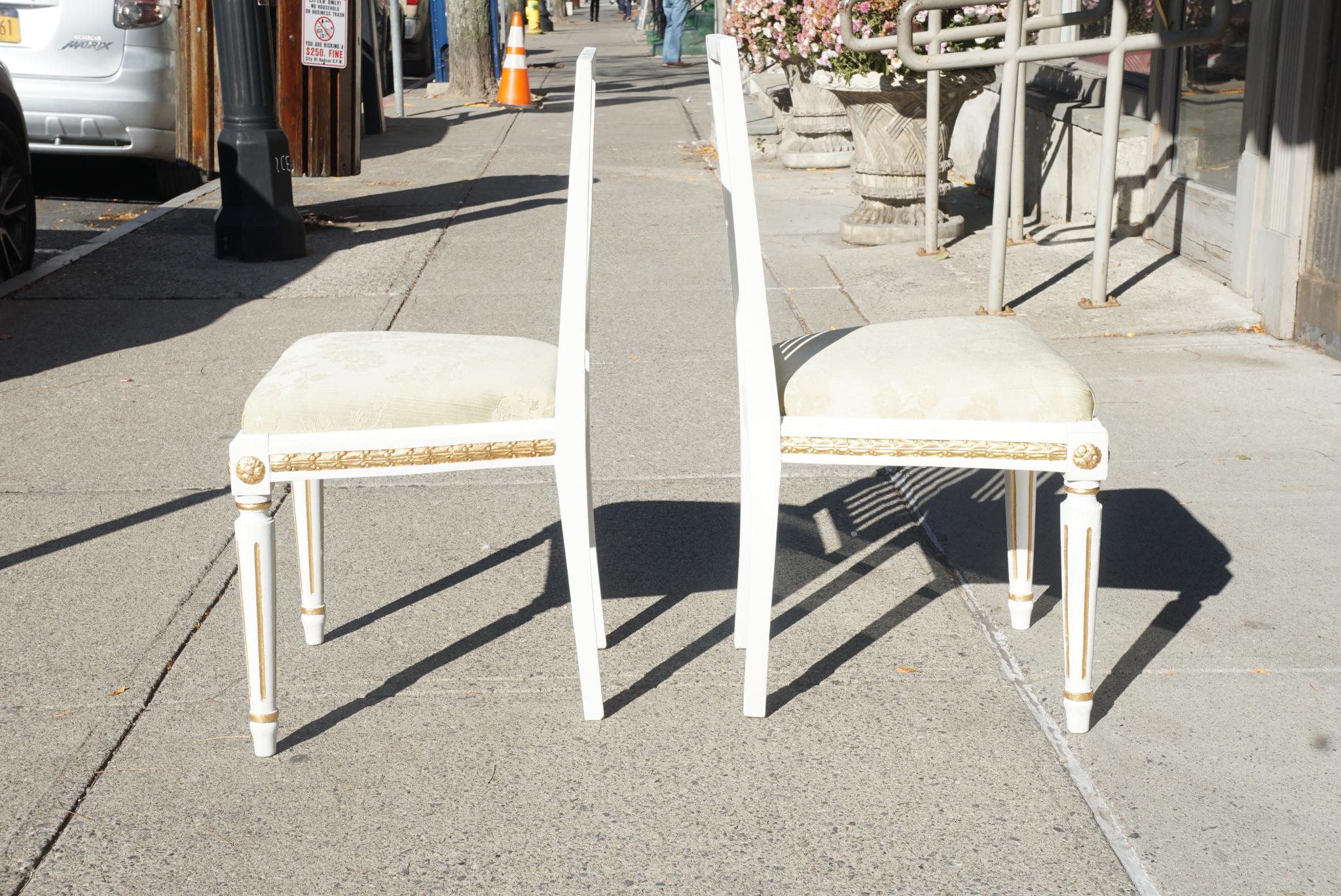 Gilt Pair of Gustavian 18th Century Swedish Painted and Gilded Side Chairs For Sale