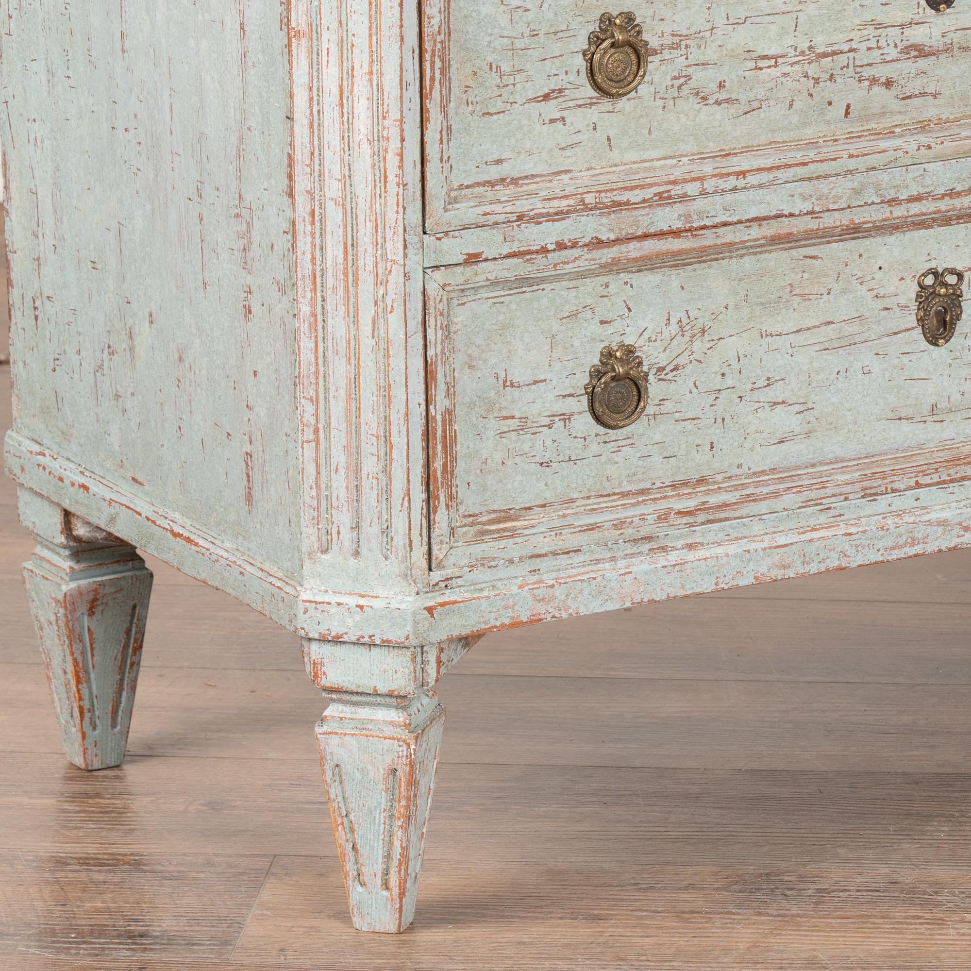 Pair of Gustavian Blue Painted Chest of Drawers, Sweden circa 1820-40 4