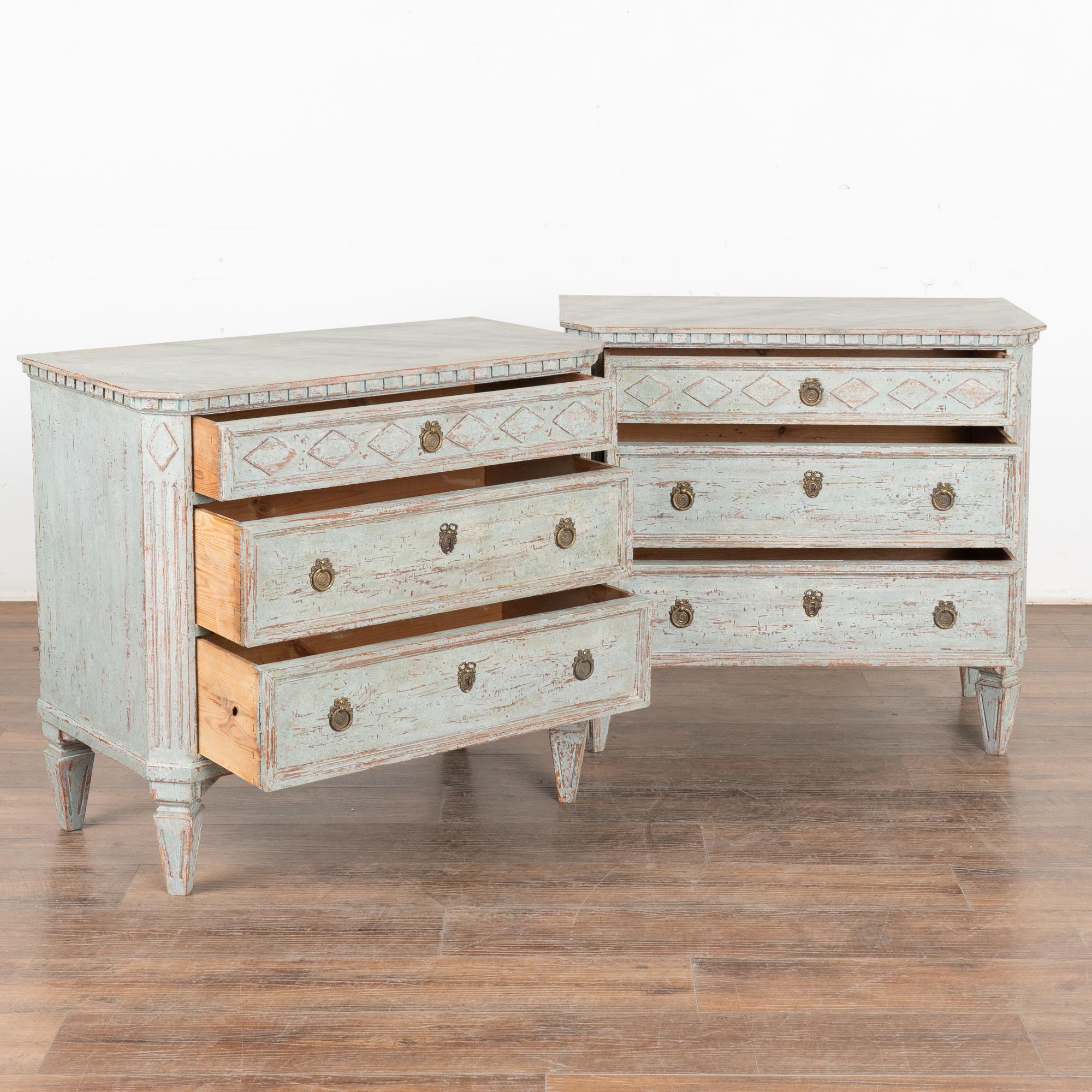 Swedish Pair of Gustavian Blue Painted Chest of Drawers, Sweden circa 1820-40