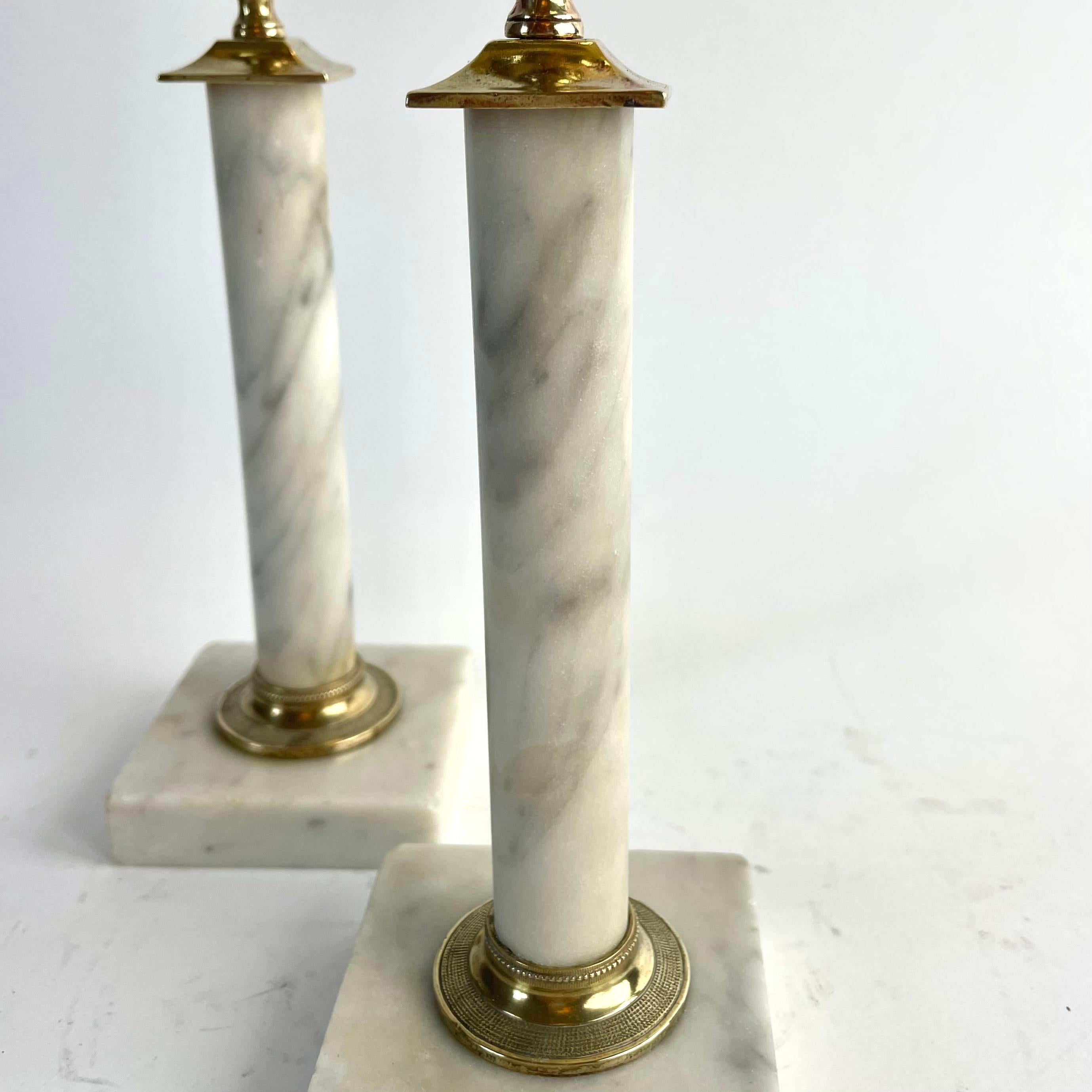 Pair of Gustavian Candlesticks in Carrara Marble and Brass, Late 18th Century For Sale 2