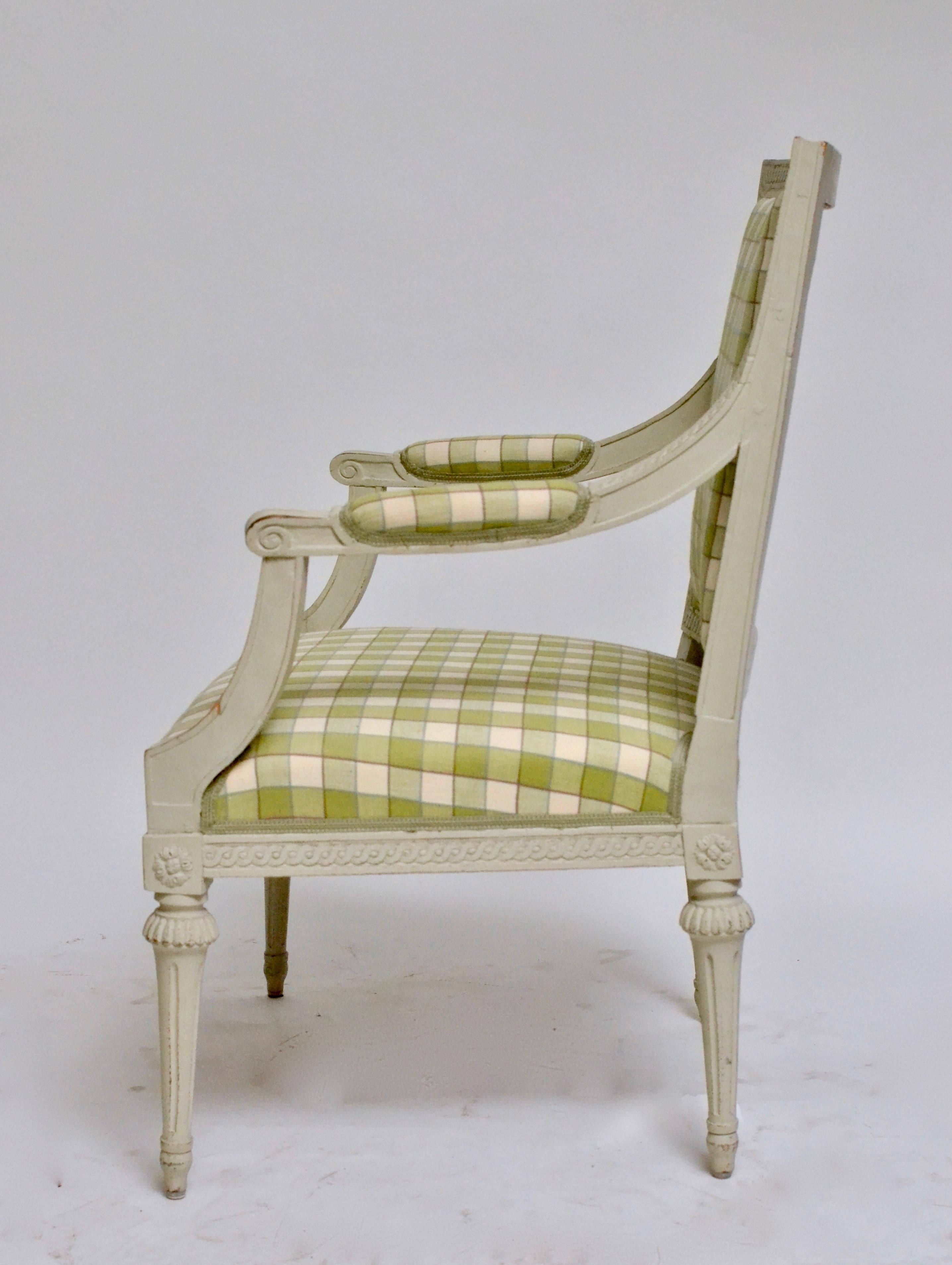 Pair of Gustavian Grey Painted Armchairs In Good Condition In Stockholm, SE