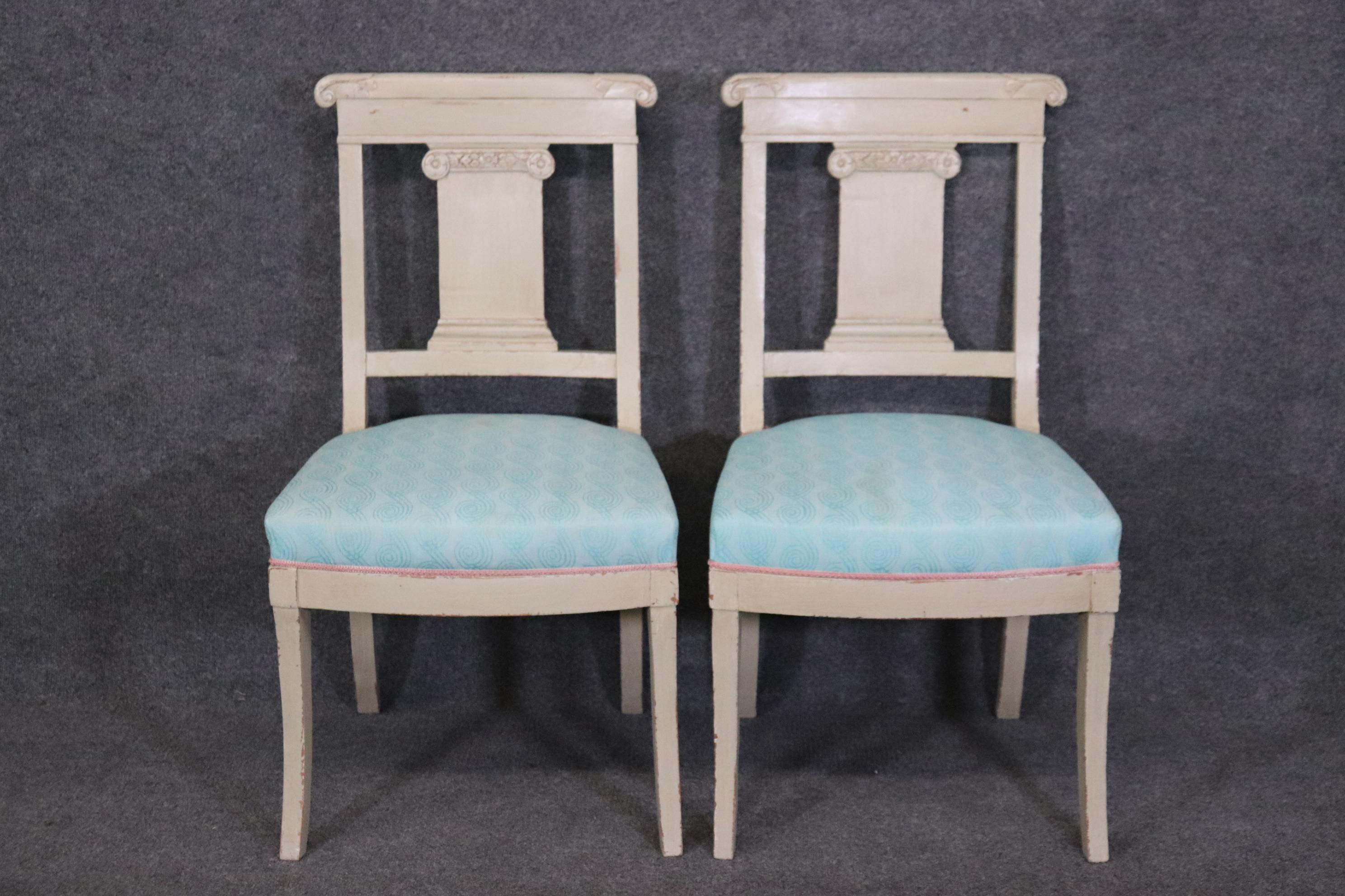 Pair of Gustavian or Swedish Style Gray Painted Side Chairs Circa 1940 In Good Condition For Sale In Swedesboro, NJ