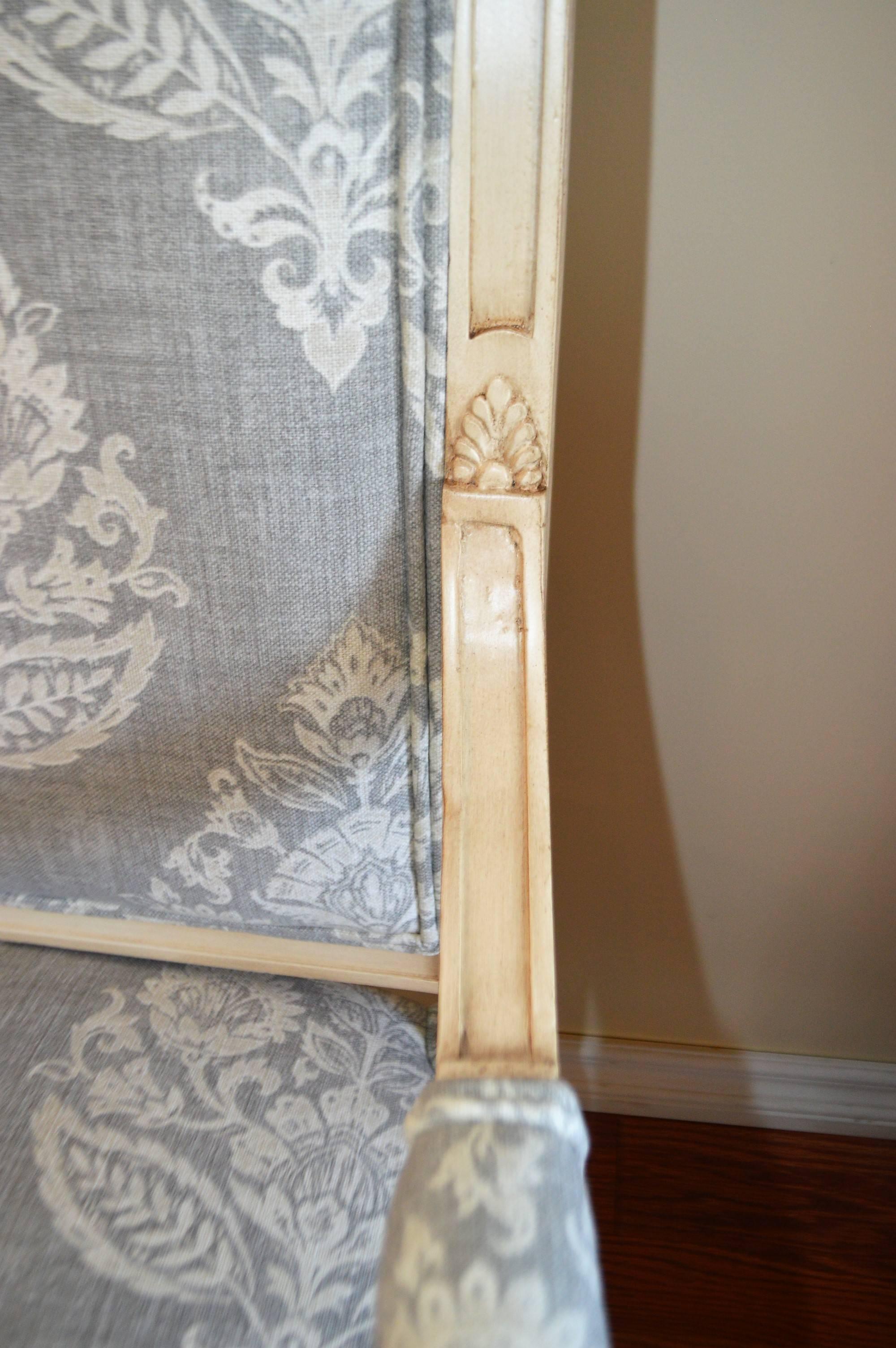 20th Century Pair of Gustavian Painted Armchairs Newly Upholstered in a Grey Damask Pattern For Sale