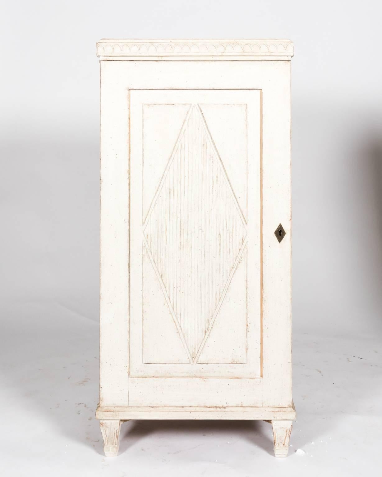 Pair of Gustavian Painted Cupboards For Sale 5
