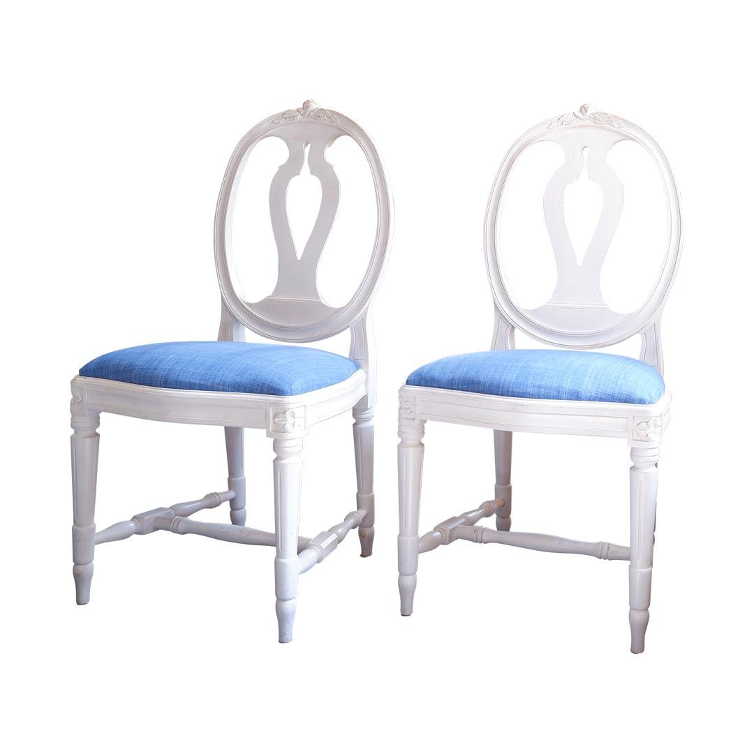 Late 20th Century Pair of Gustavian Single Rose Carved Chairs with Carved Detailing For Sale